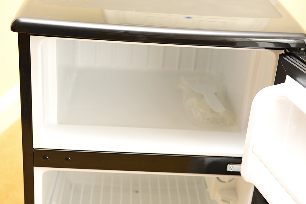 Kenmore Mini Top-Freezer Refrigerator