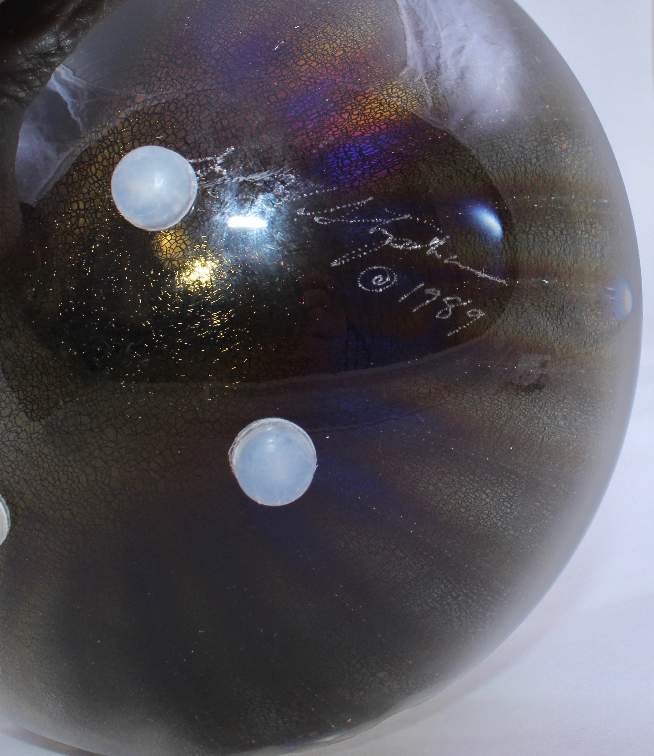 Robert W. Stephan Signed Art Glass Sculpture