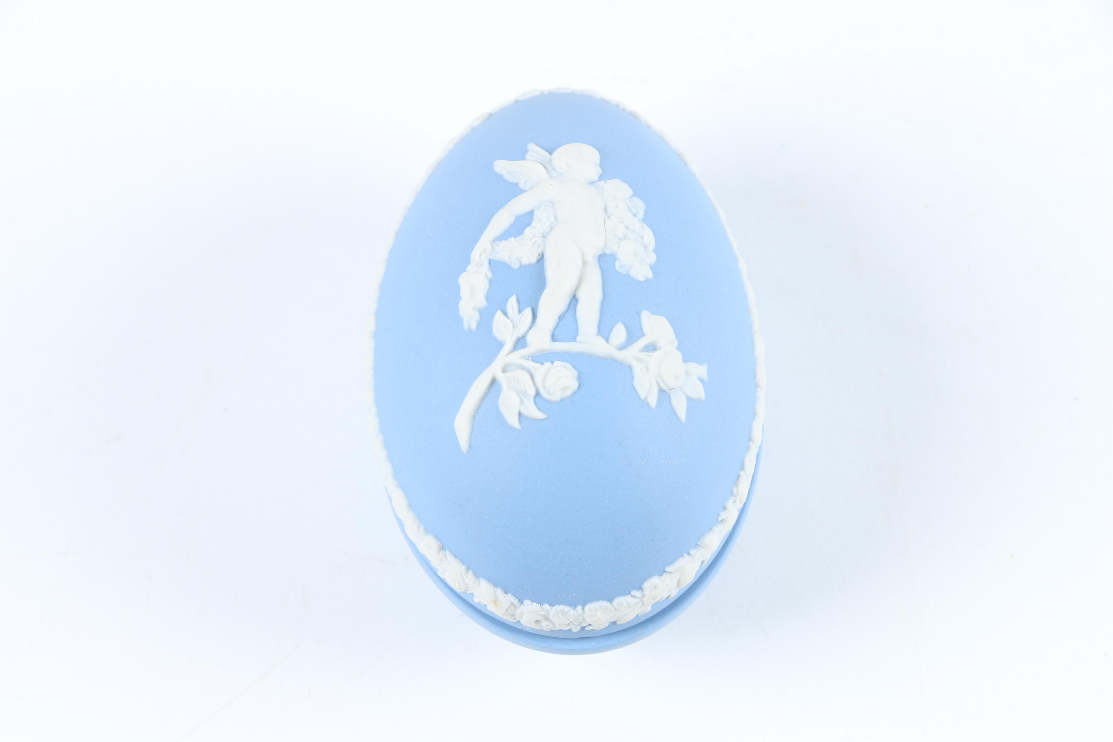 Wedgwood Porcelain Vase and Decor