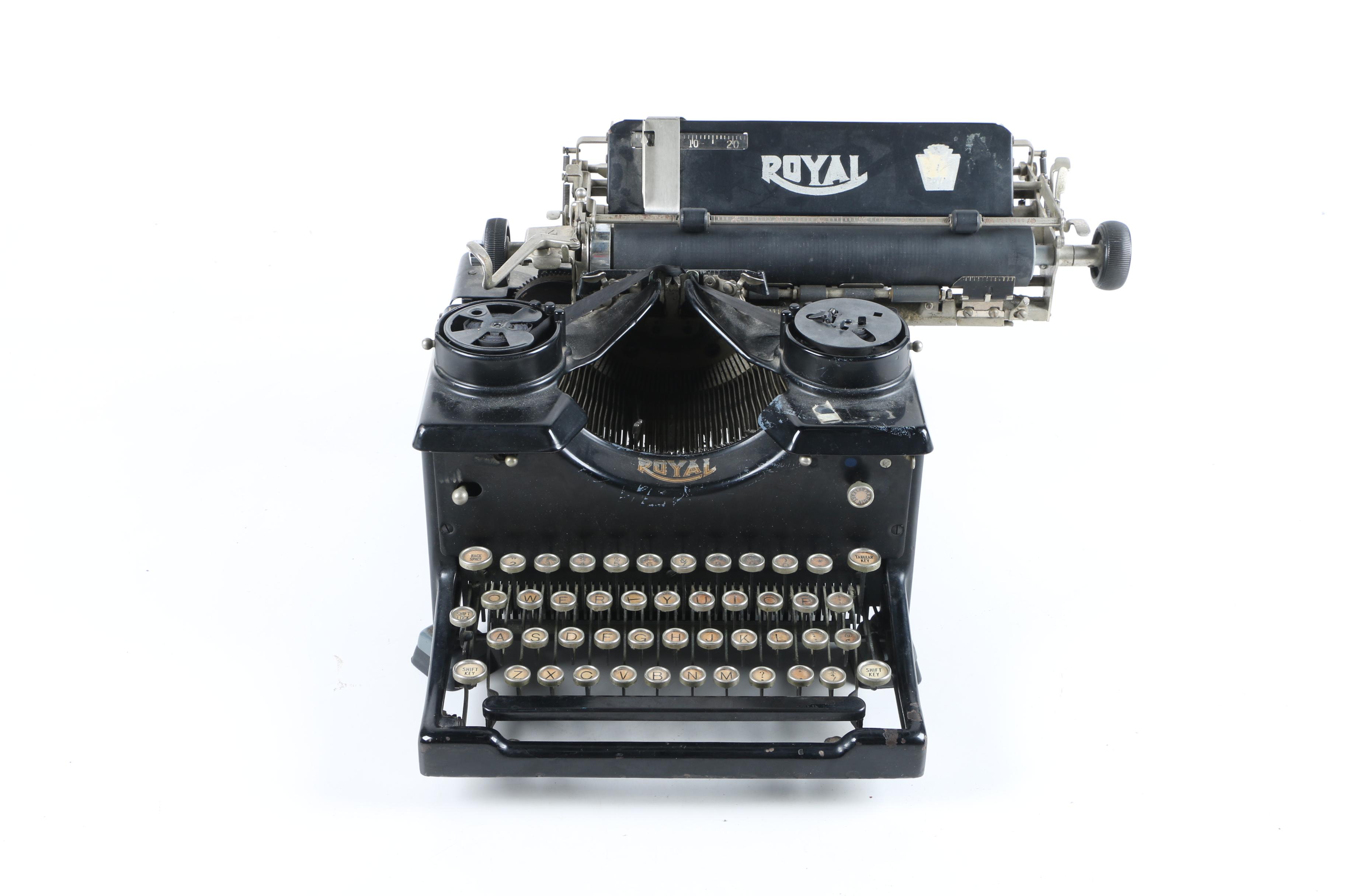 Vintage Royal 10 Typewriter