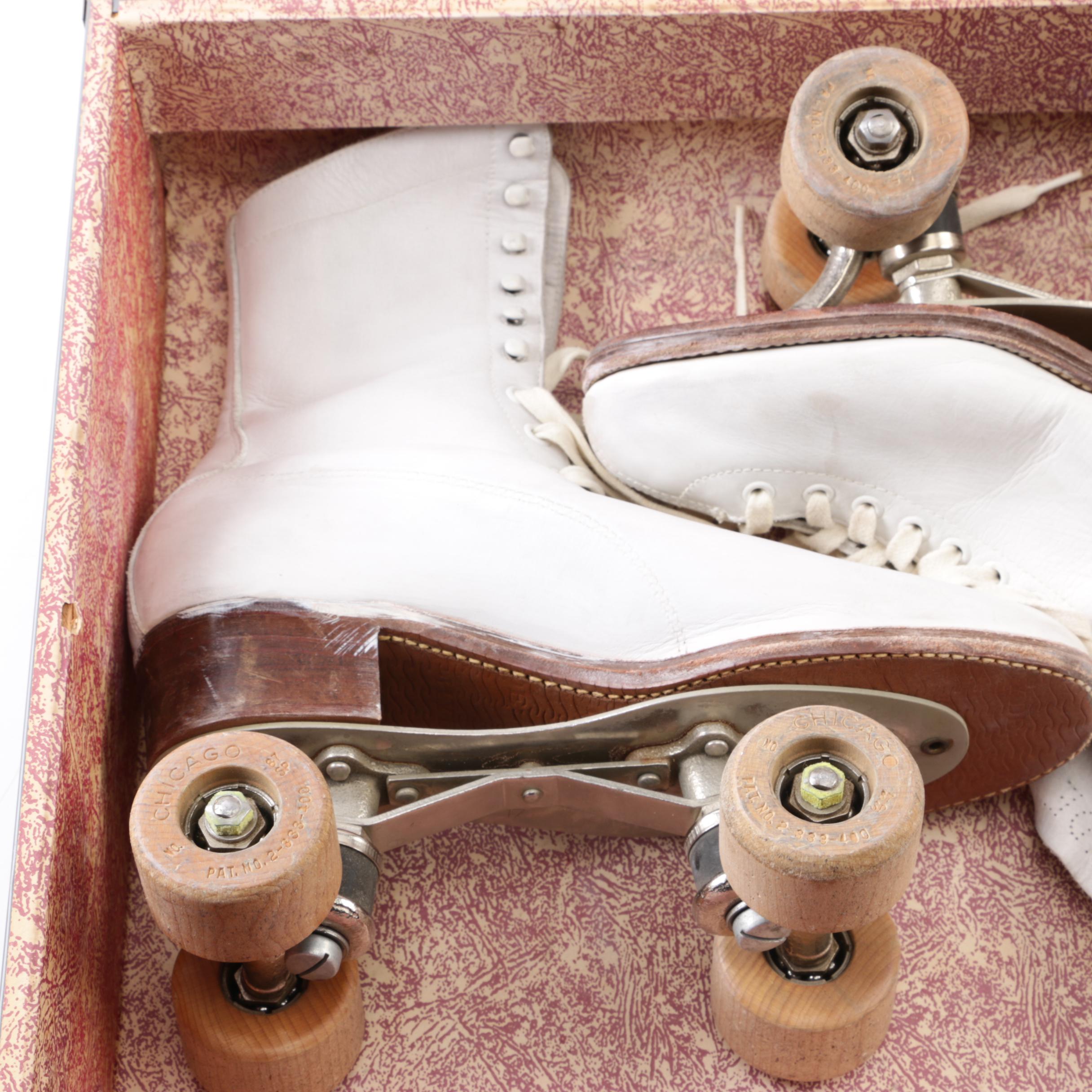 Vintage Chicago Women's Roller Skates with Case