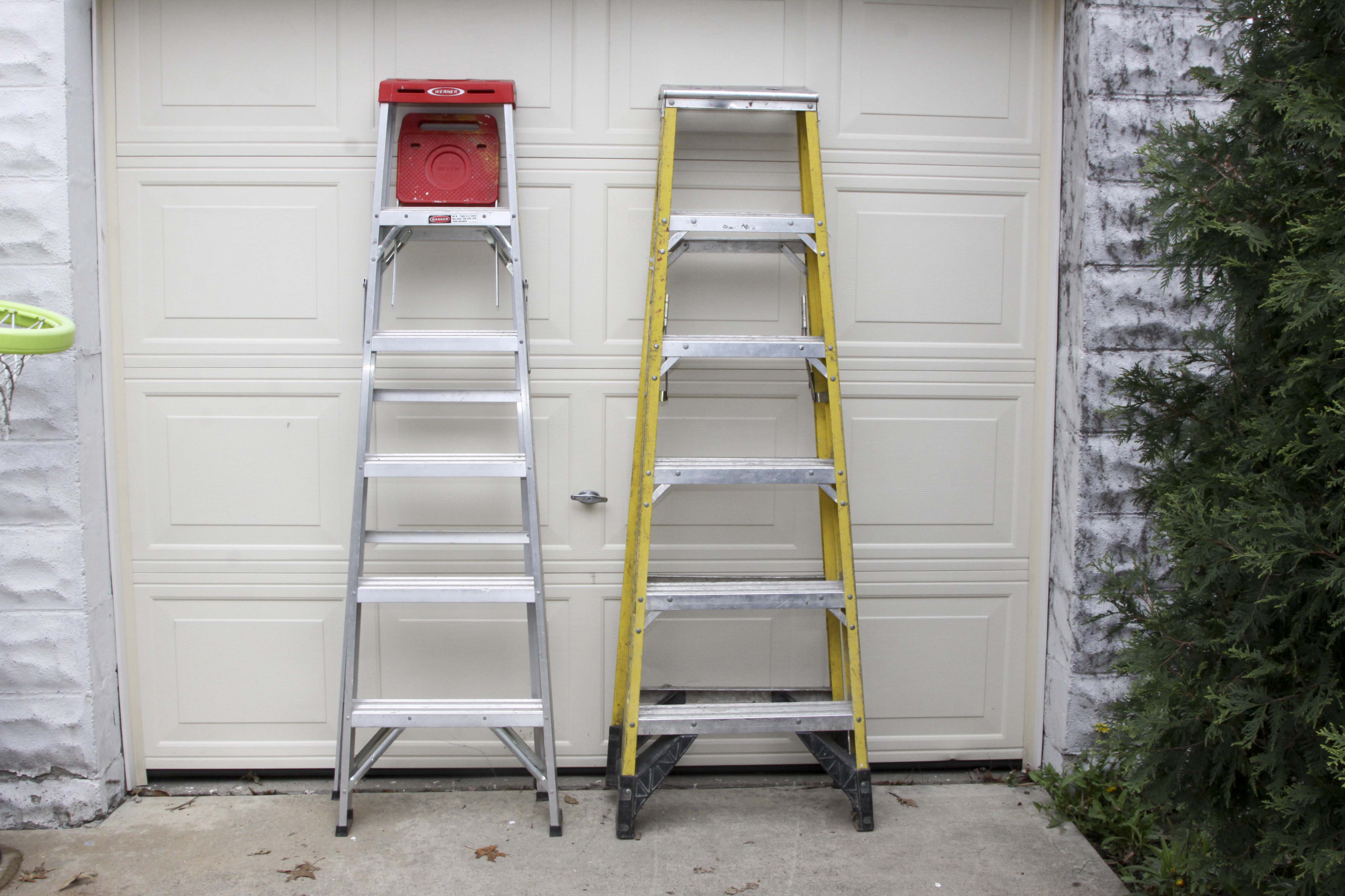 Pairing of Werner Six Foot Ladders