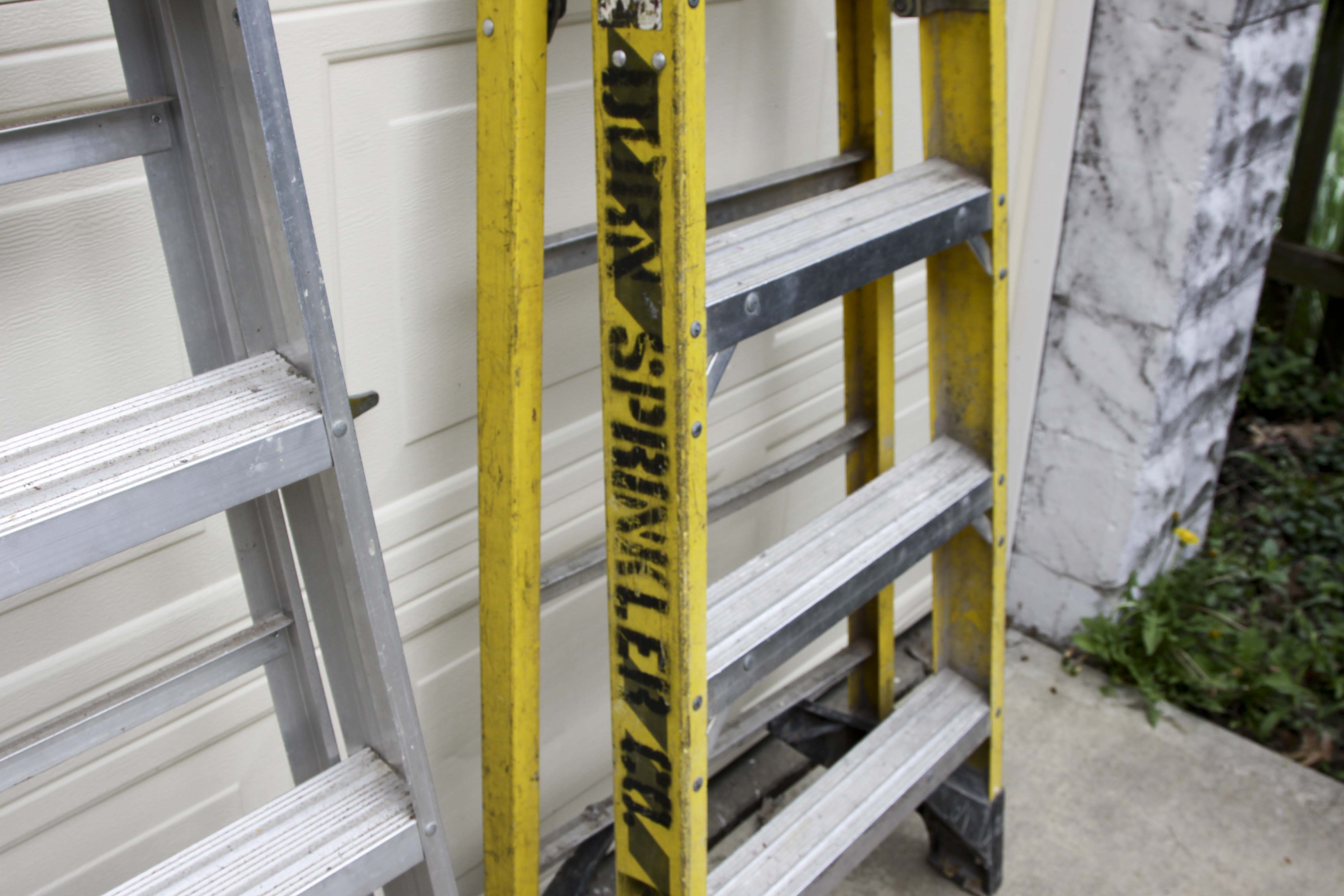 Pairing of Werner Six Foot Ladders