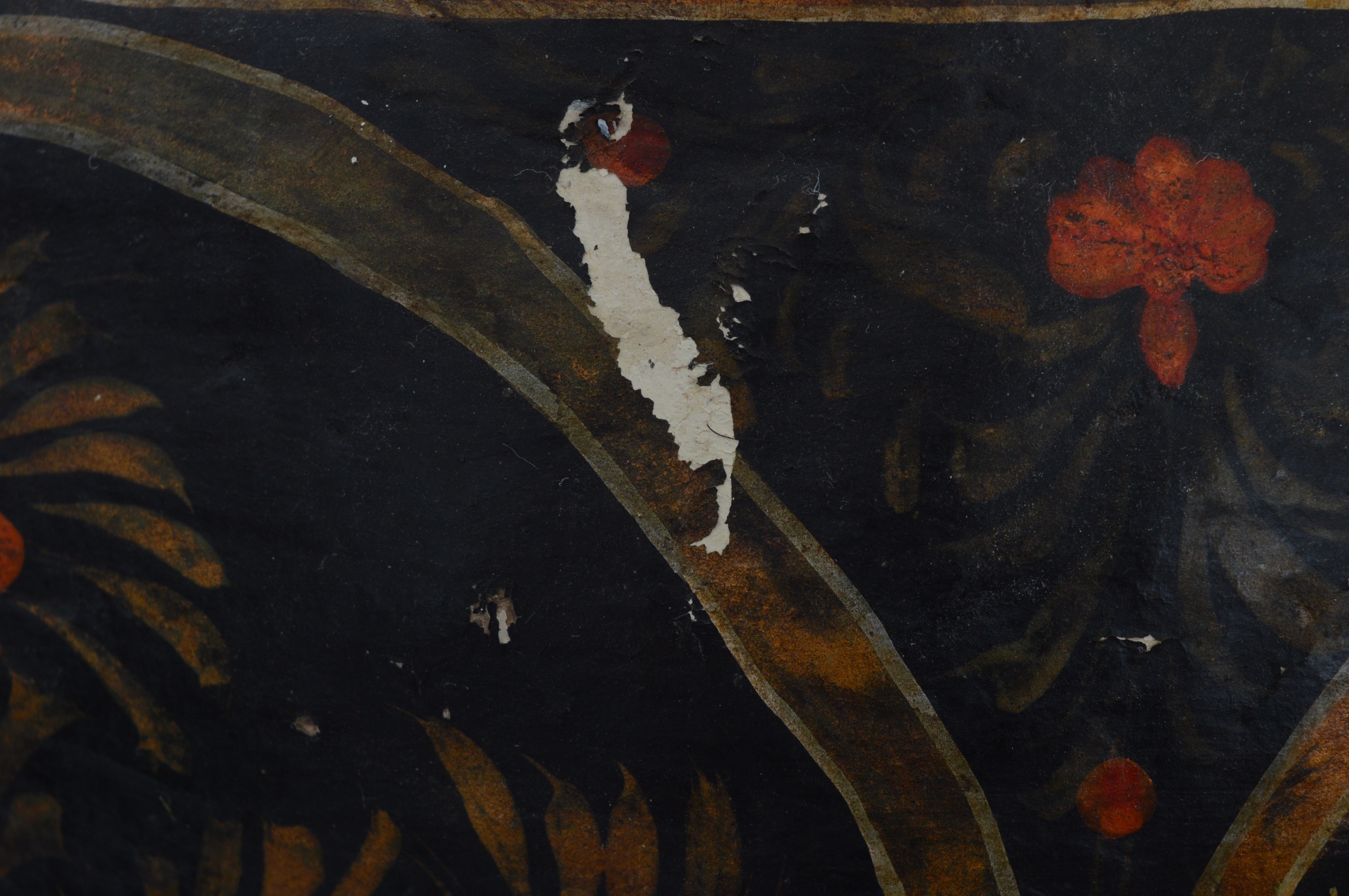 Vintage Indian Style Papier-mâché Urn with Wood Stand