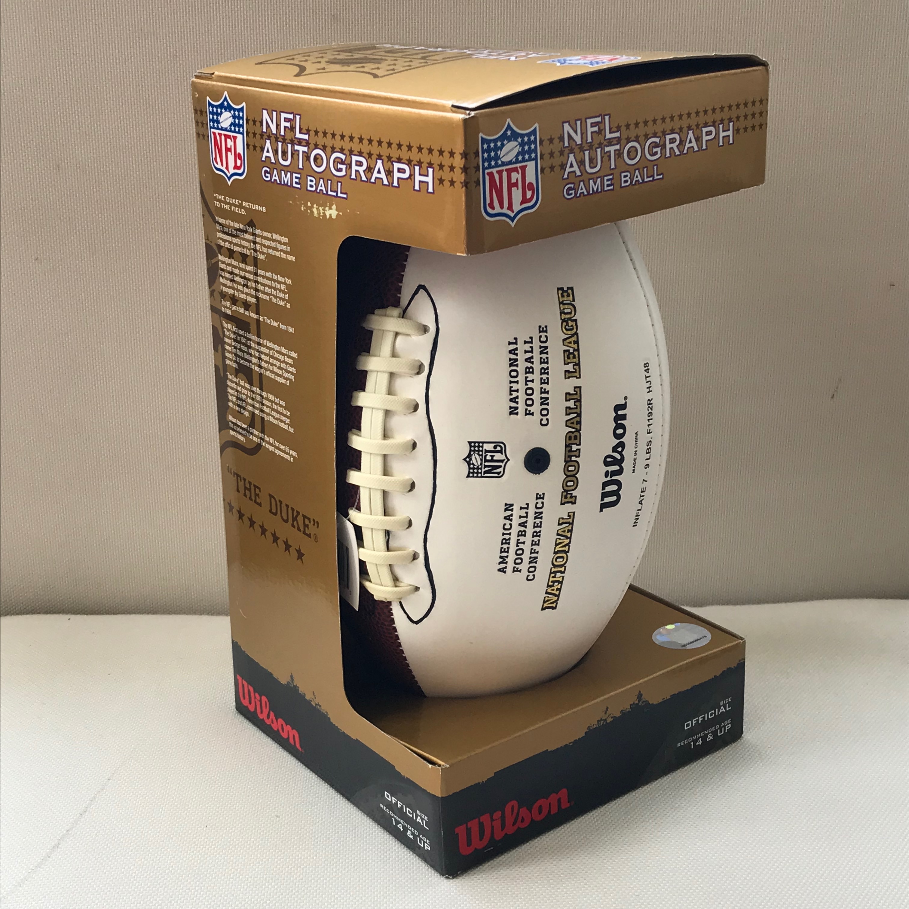 Carson Palmer Signed Football and Unsigned Bengals Jersey