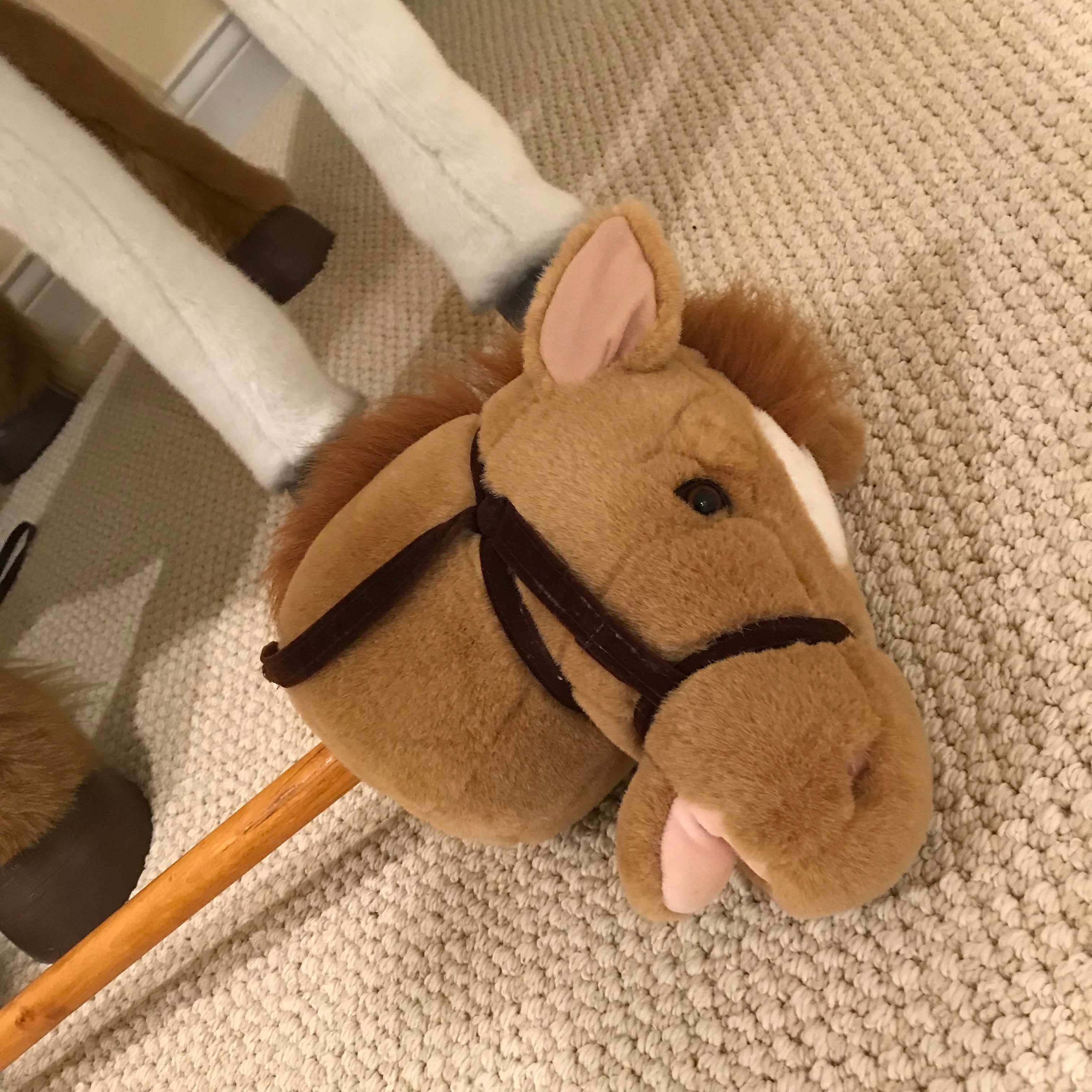 Large Stuffed FAO Schwarz Horse, Interactive Horse and Stuffed Toys