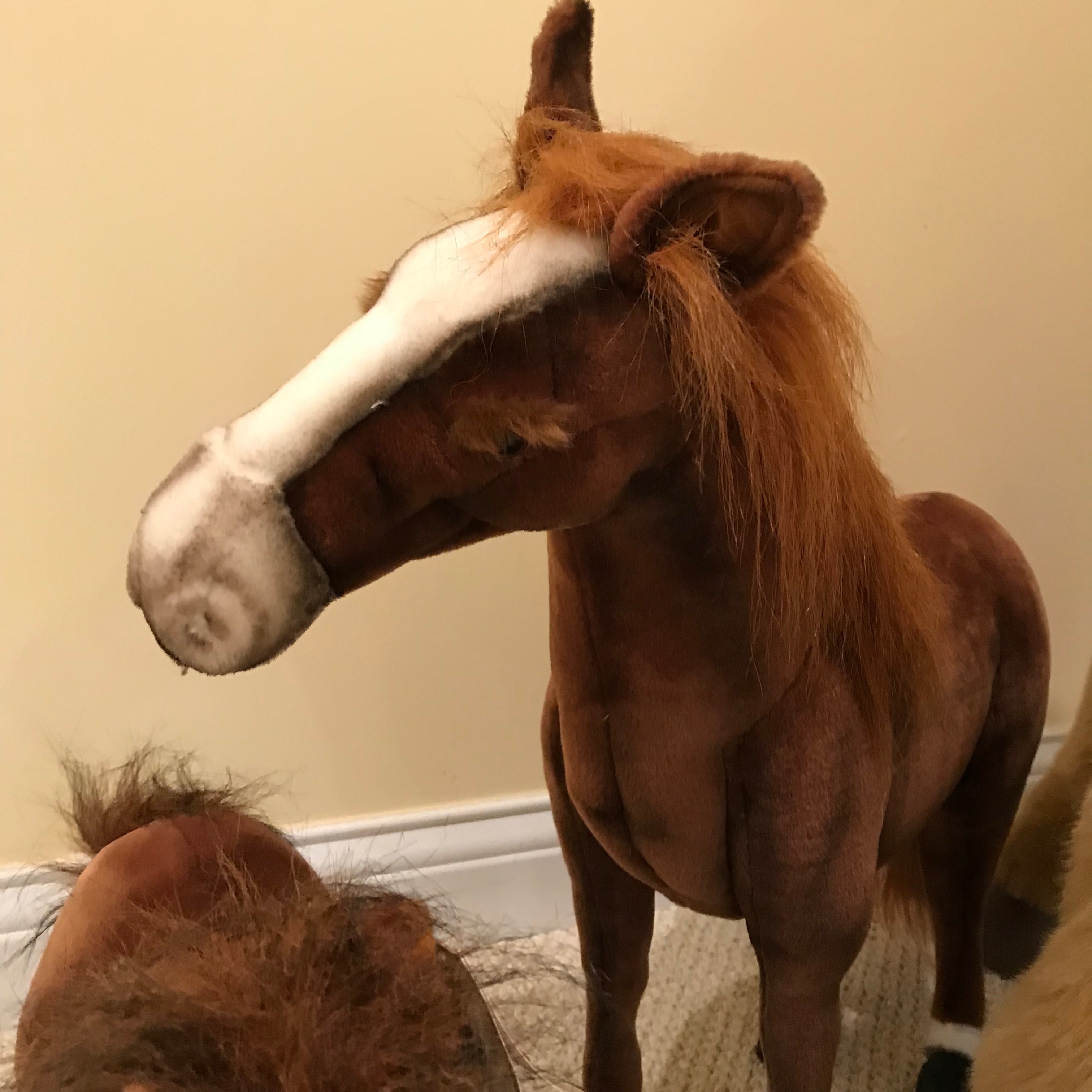 Large Stuffed FAO Schwarz Horse, Interactive Horse and Stuffed Toys