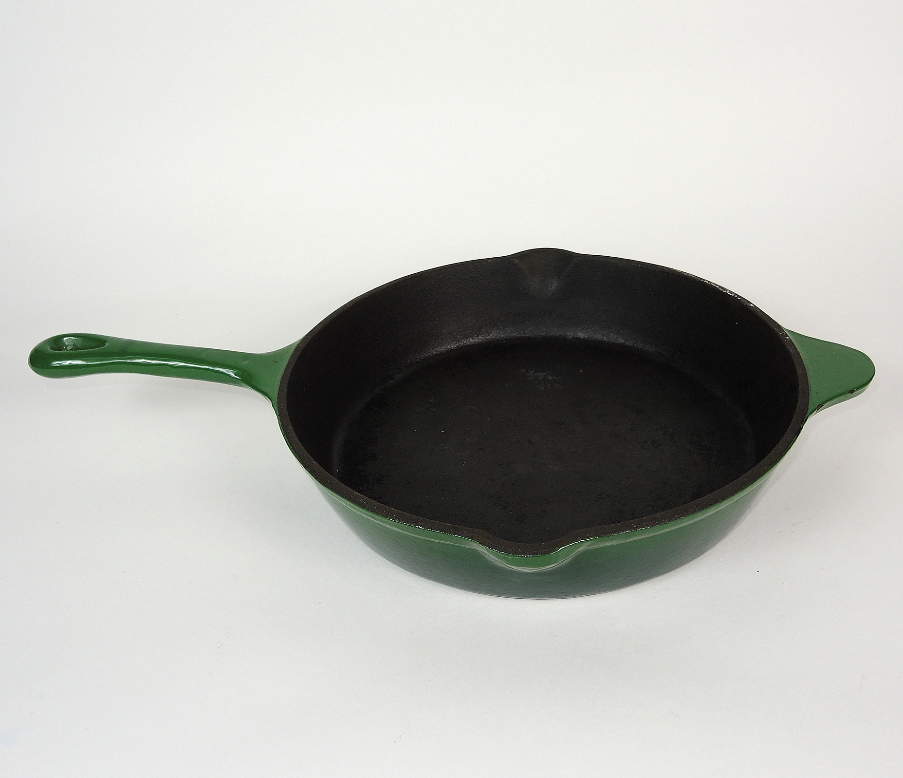 Green Enamel Cast Iron Cookware with Tramontina, Le Crueset and Cuisinart