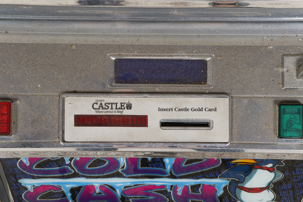 Bally Cold Cash Slot Machine