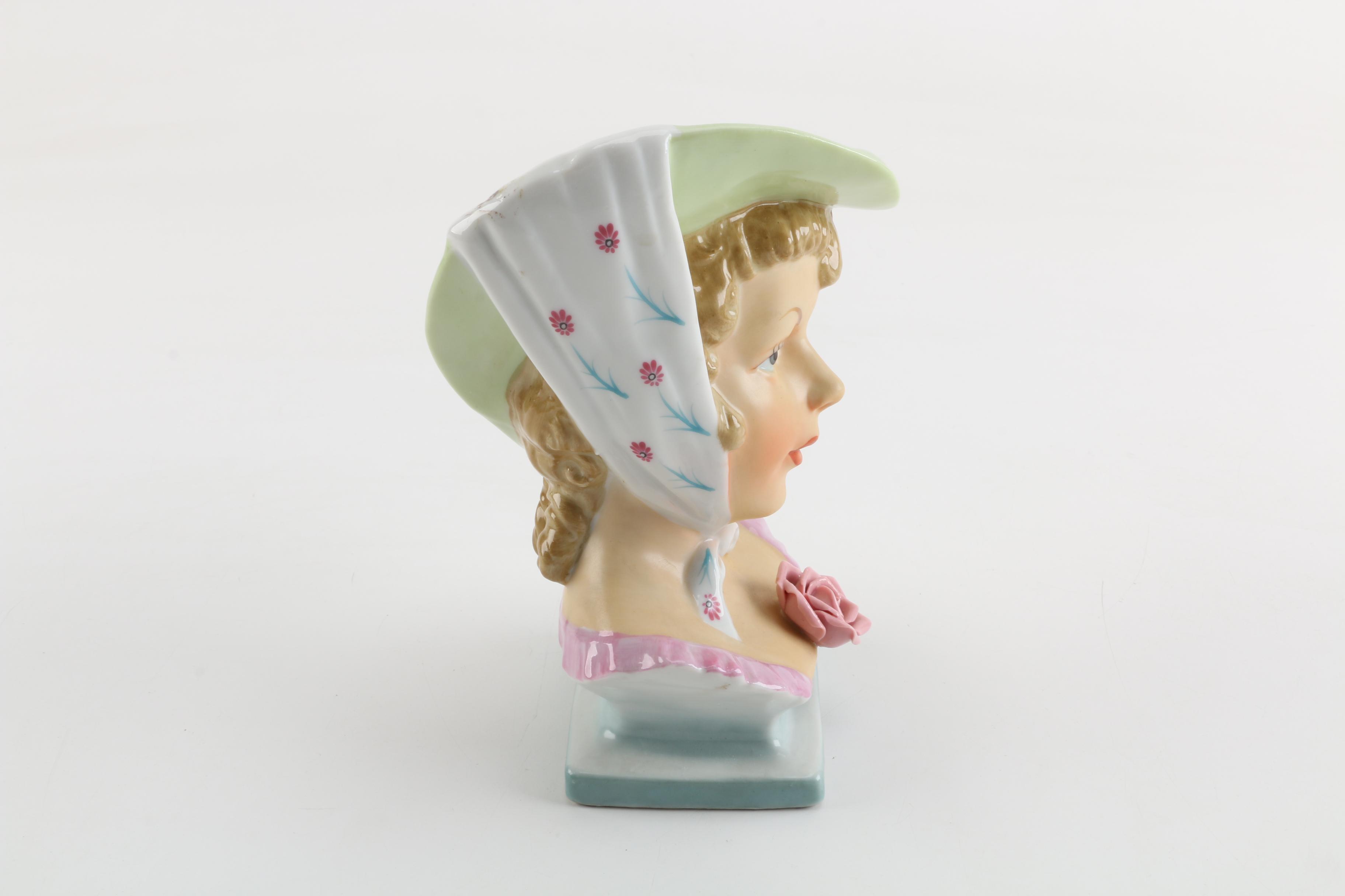 Vintage Uoagchochina Japanese Head Shaped Vase