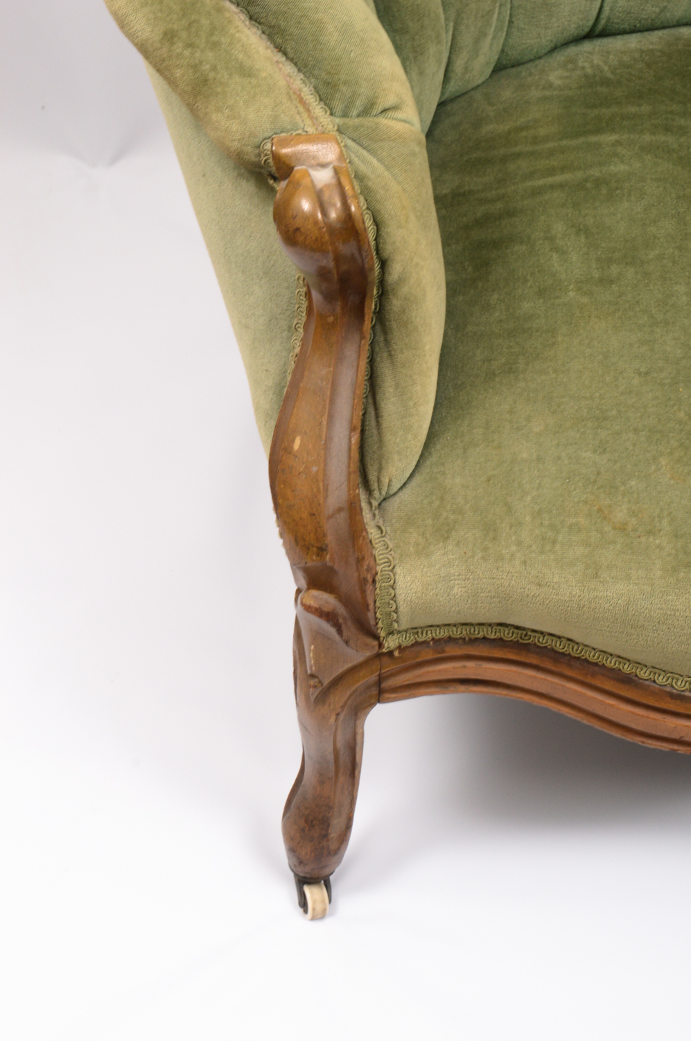 Vintage Victorian Style Settee