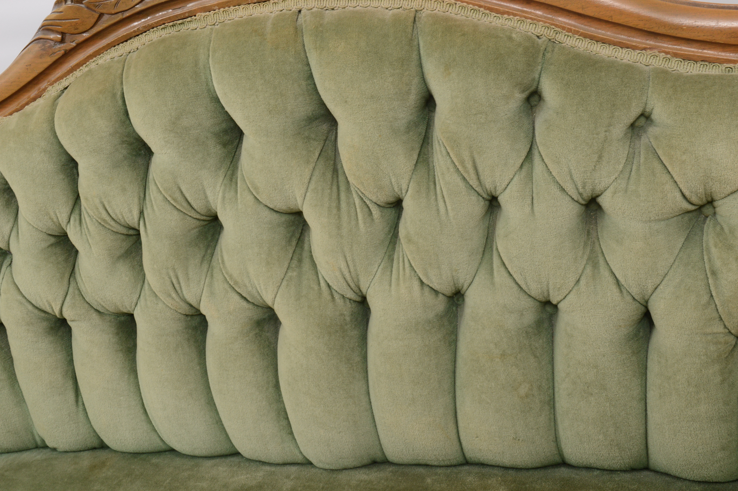 Vintage Victorian Style Settee