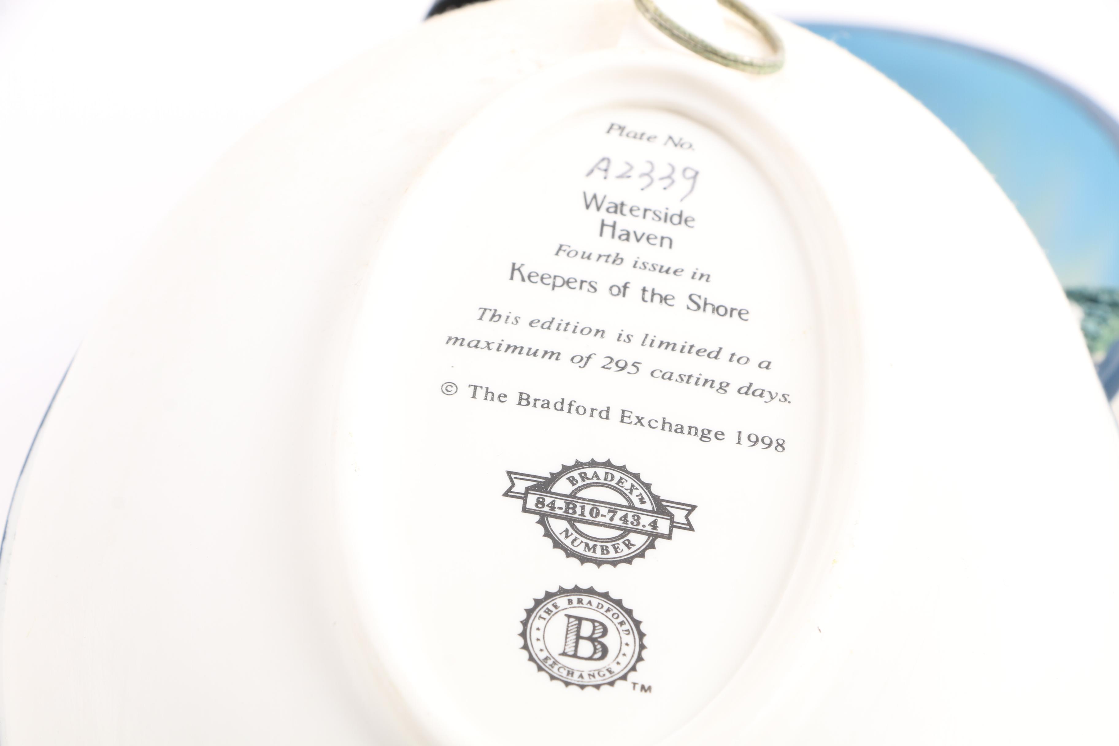 Thomas Kinkade Illuminated Lighthouse Ornaments Collection