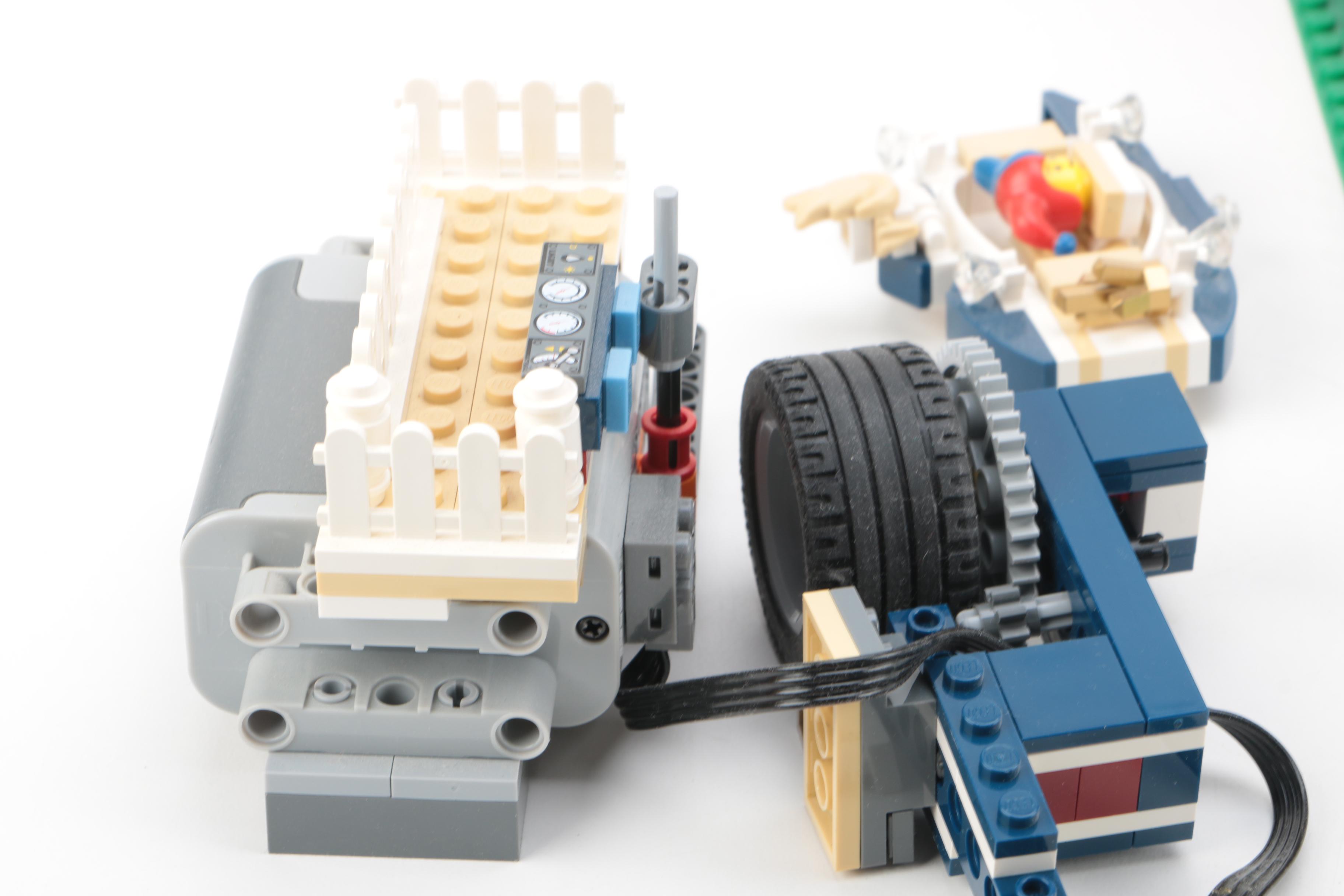 Lego "Grand Carousel" Set