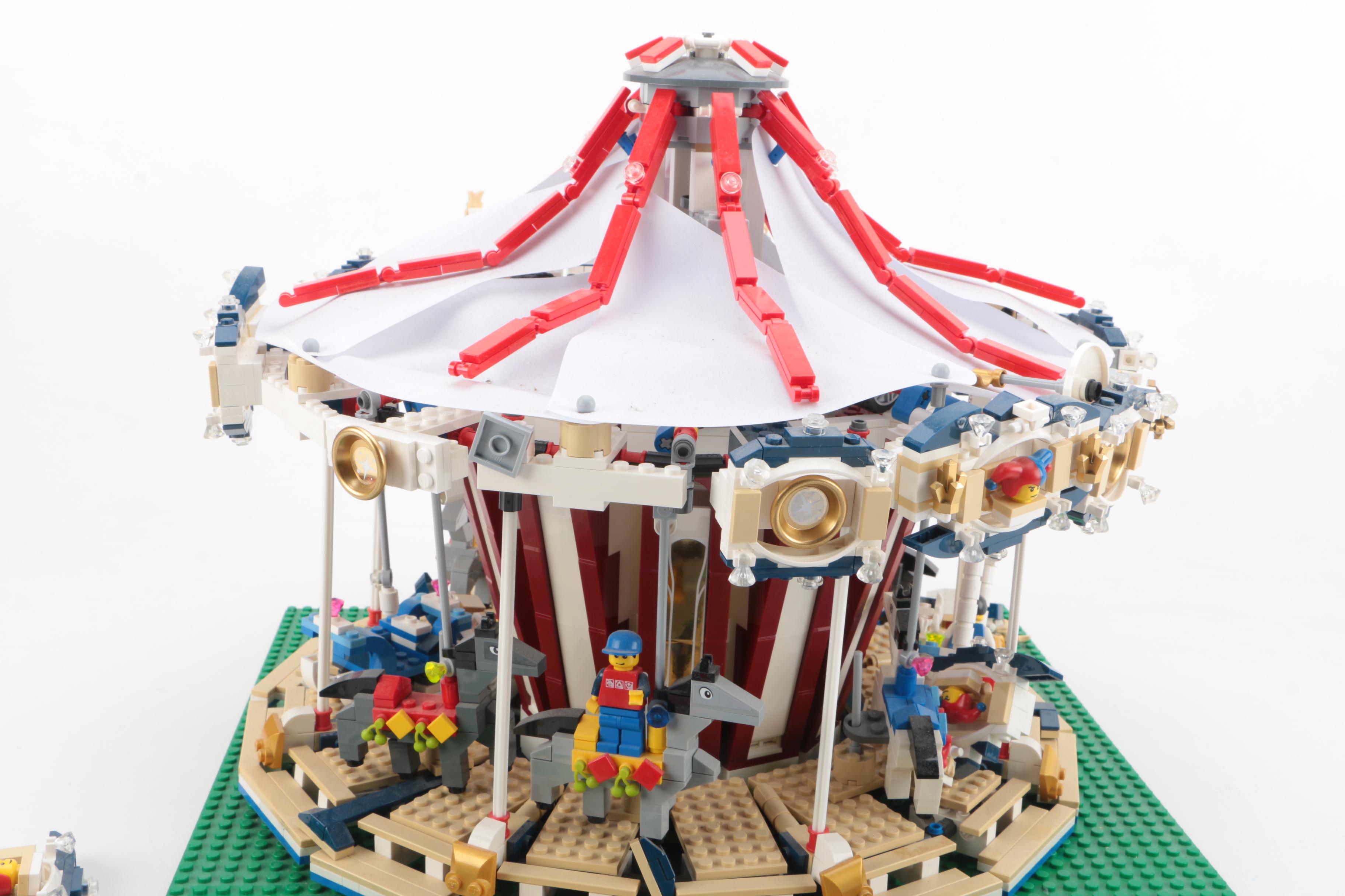 Lego "Grand Carousel" Set