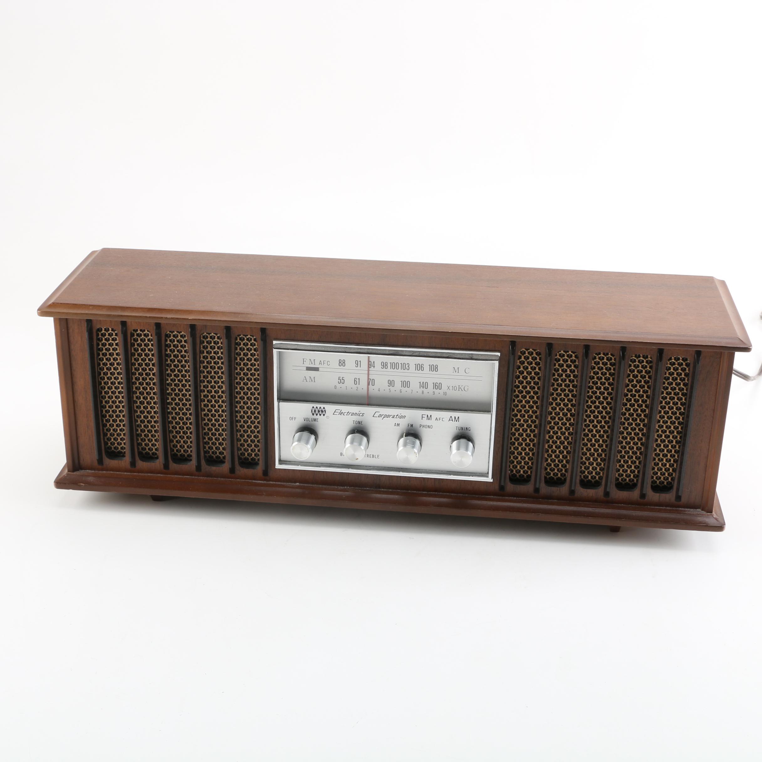 Ross Solid State 8 Transistor AM/FM Radio