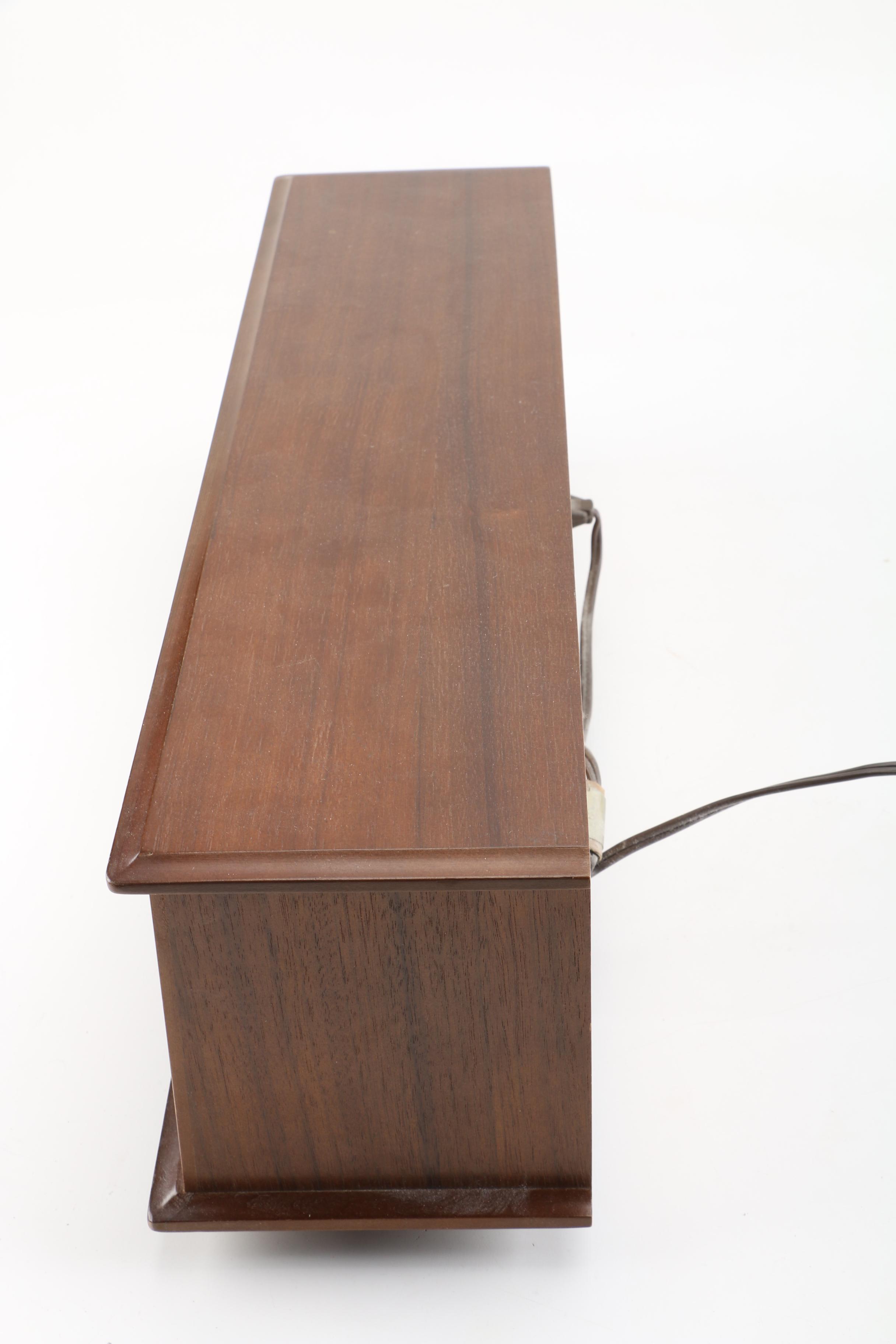 Ross Solid State 8 Transistor AM/FM Radio