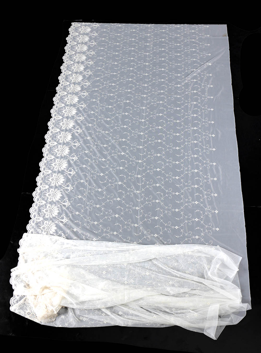 German Lace Fabric for Curtains