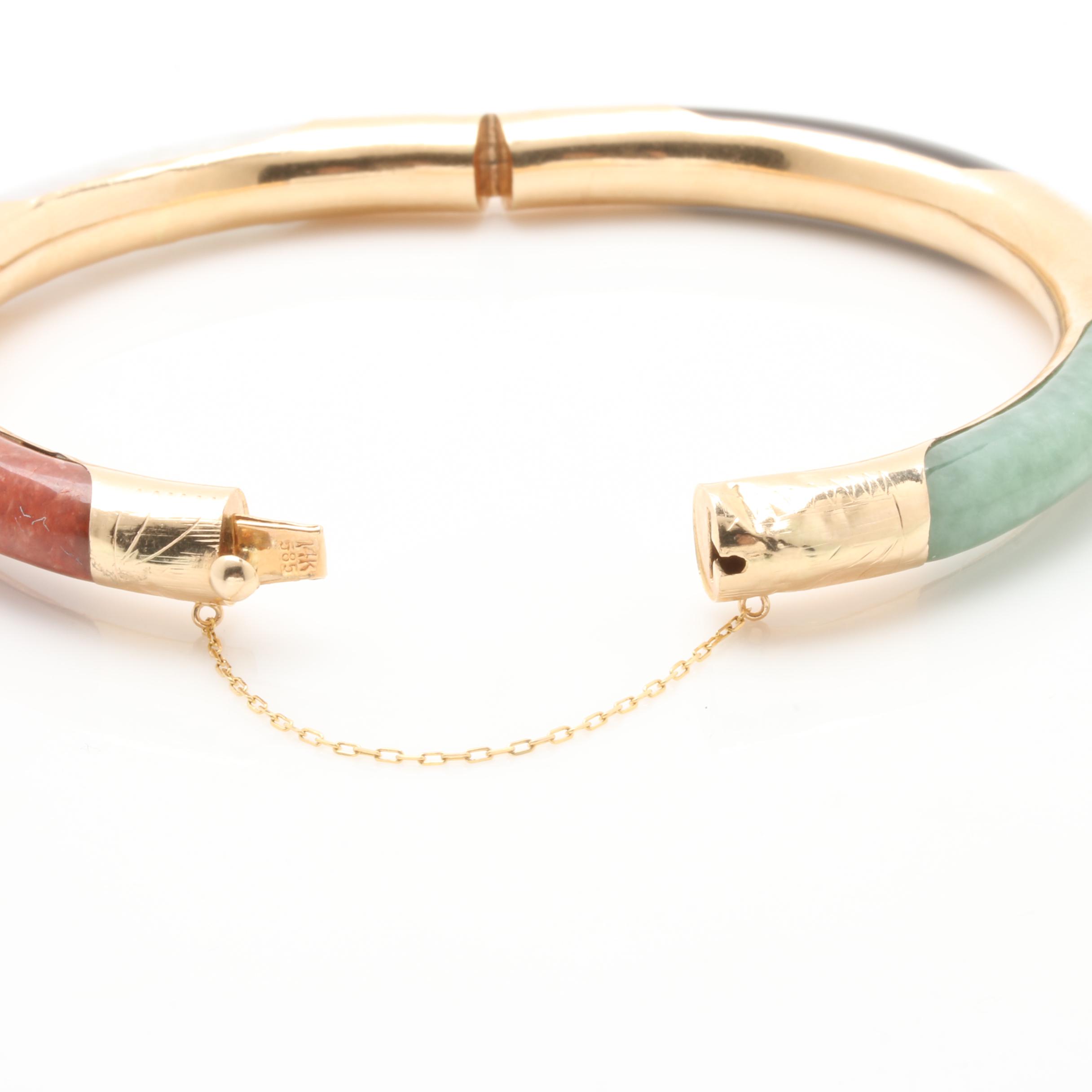 14K Yellow Gold Jadeite and Black Onyx Bangle Bracelet