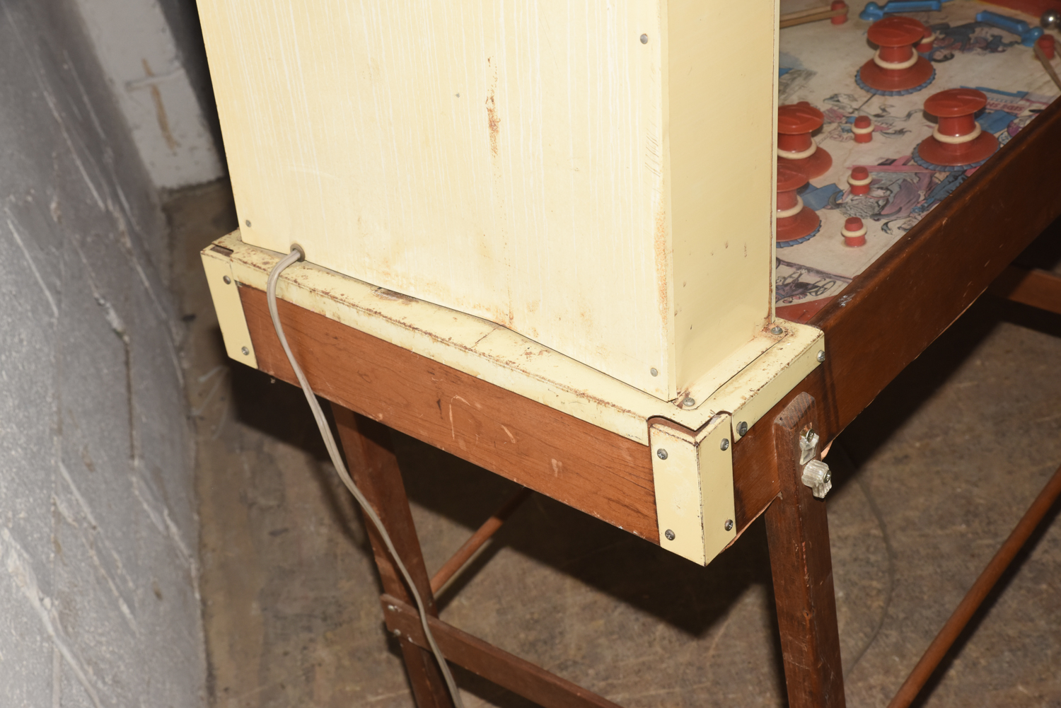 1950s-Era Superior "State Fair Strength Tester" Pinball Machine