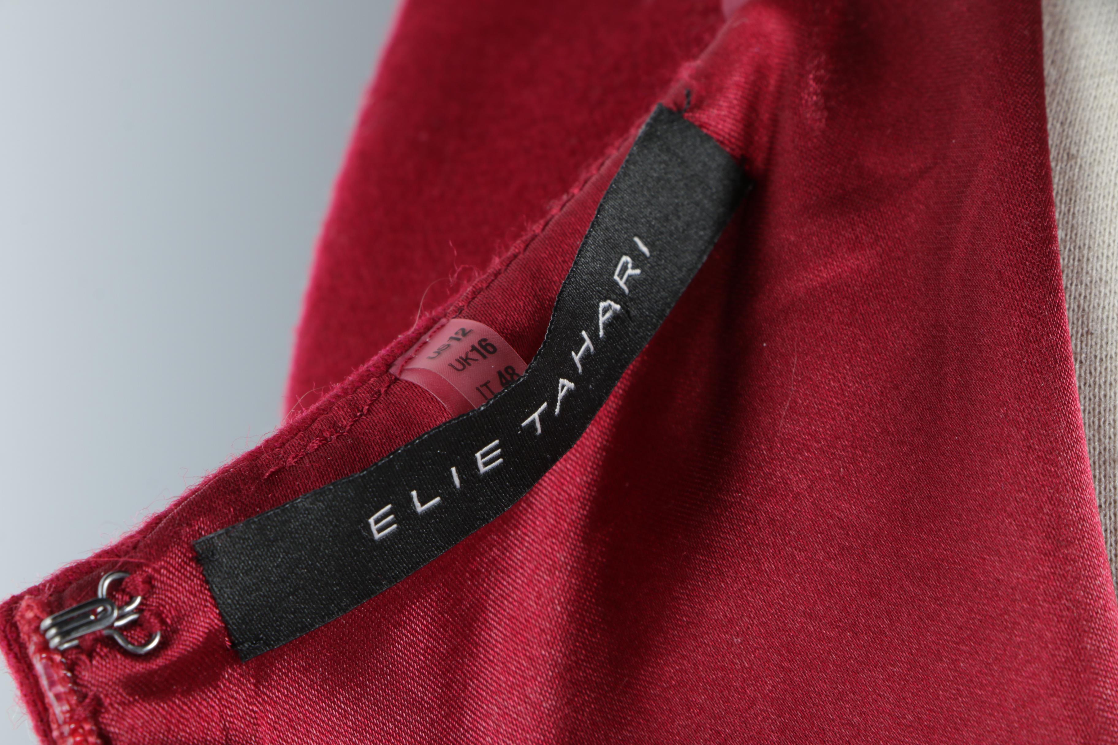 Elie Tahari Red Sleeveless Sheath Dress