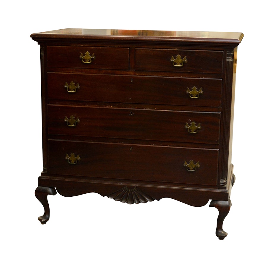 Vintage Queen Anne Style Mahogany Chest of Drawers
