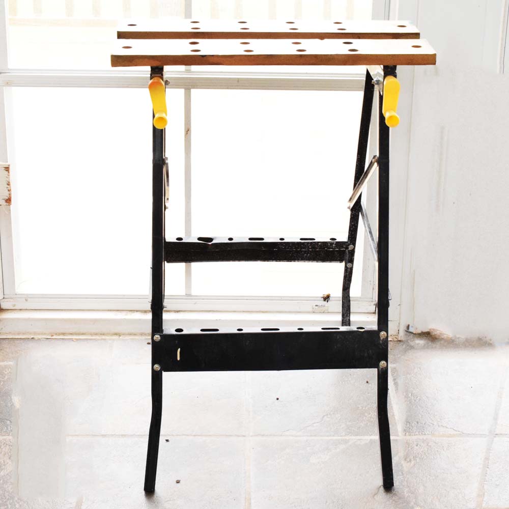 Collapsible Work Bench