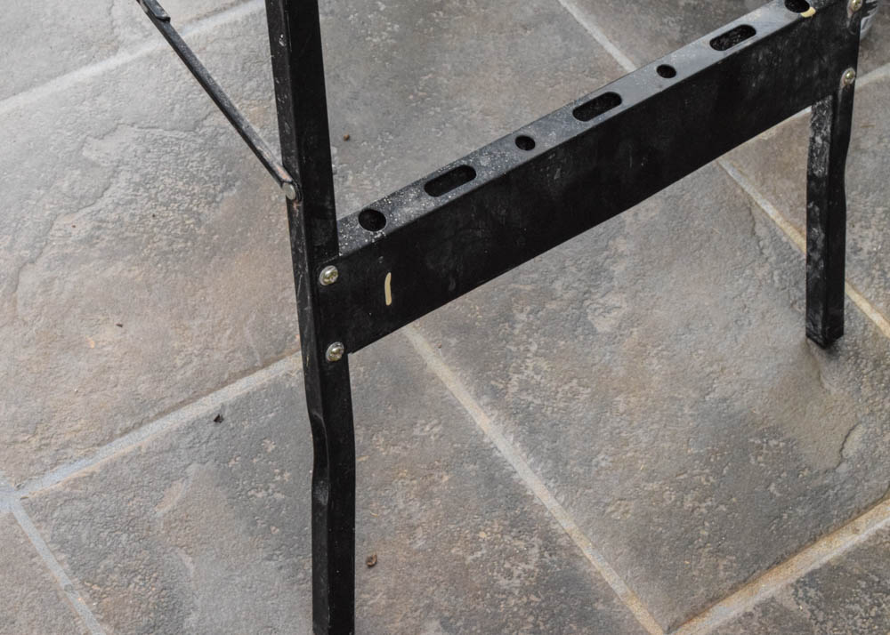 Collapsible Work Bench