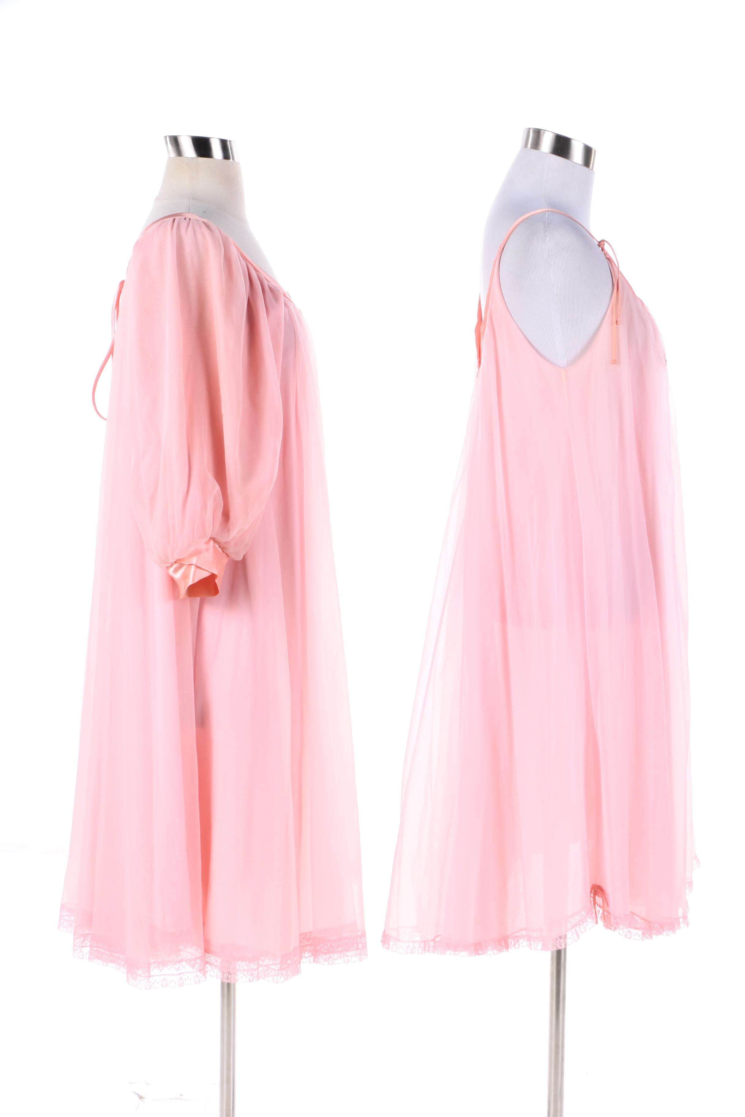 Women's Vintage Claire Sandra by Lucie Ann Peignoir Set