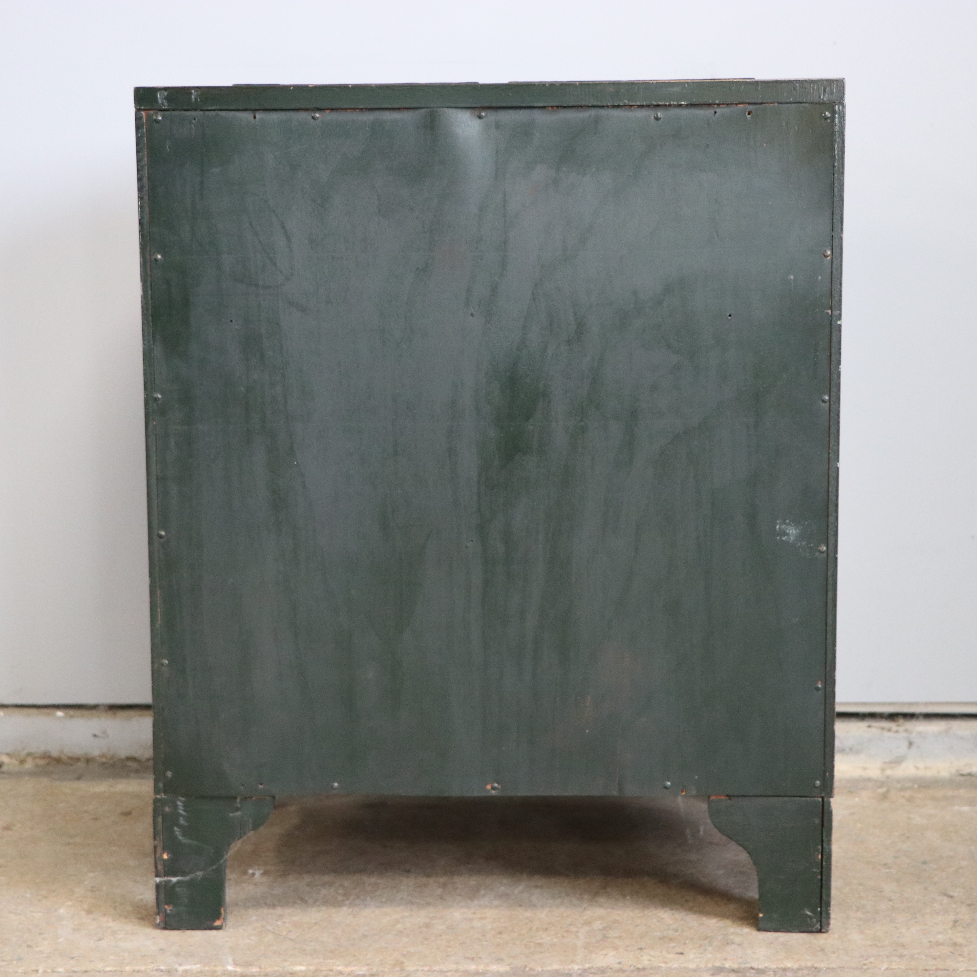 Vintage Chinoiserie Hand-Painted Chest of Drawers