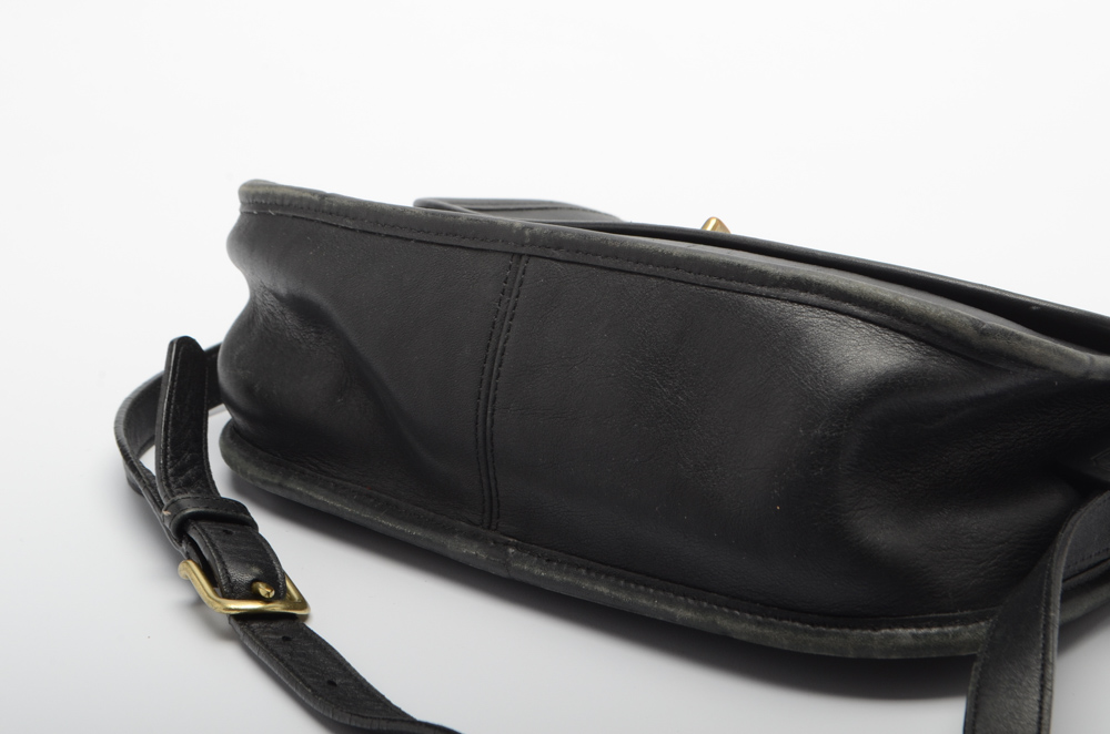 Vintage Coach City Shoulder Bag