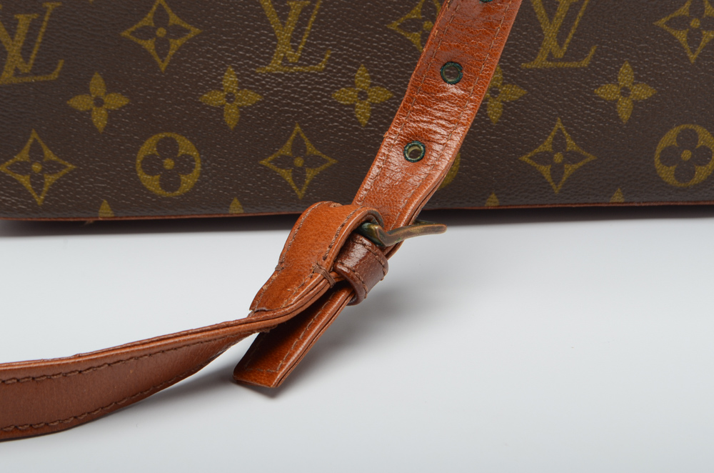 Vintage Unisex Louis Vuitton Sac Bandouliere 35 Bag