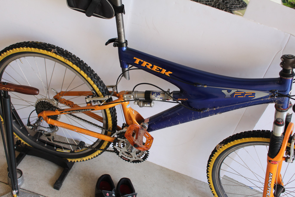 Trek Manitou Y22 Mountain Bike