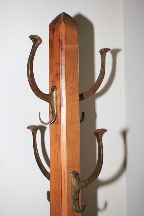 Arts and Crafts Style Coat/Hat Rack