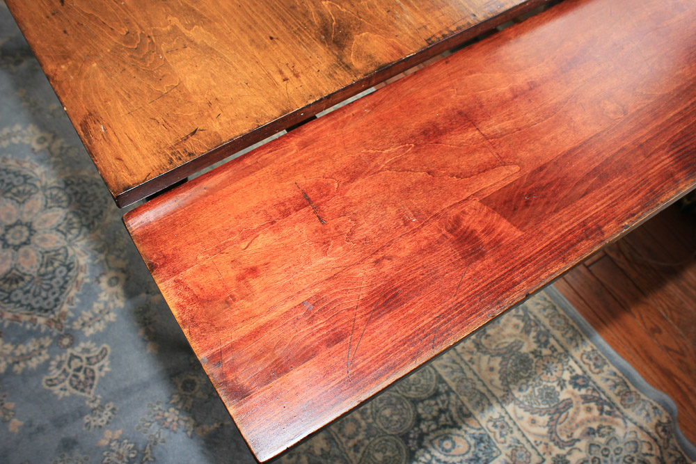 Vintage French Style Draw Leaf Dining Table