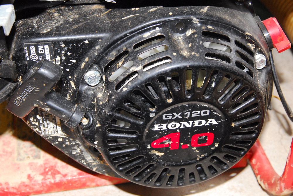 Multiquip Inc. Model QP204 Contractor Pump with Honda Engine and Hoses