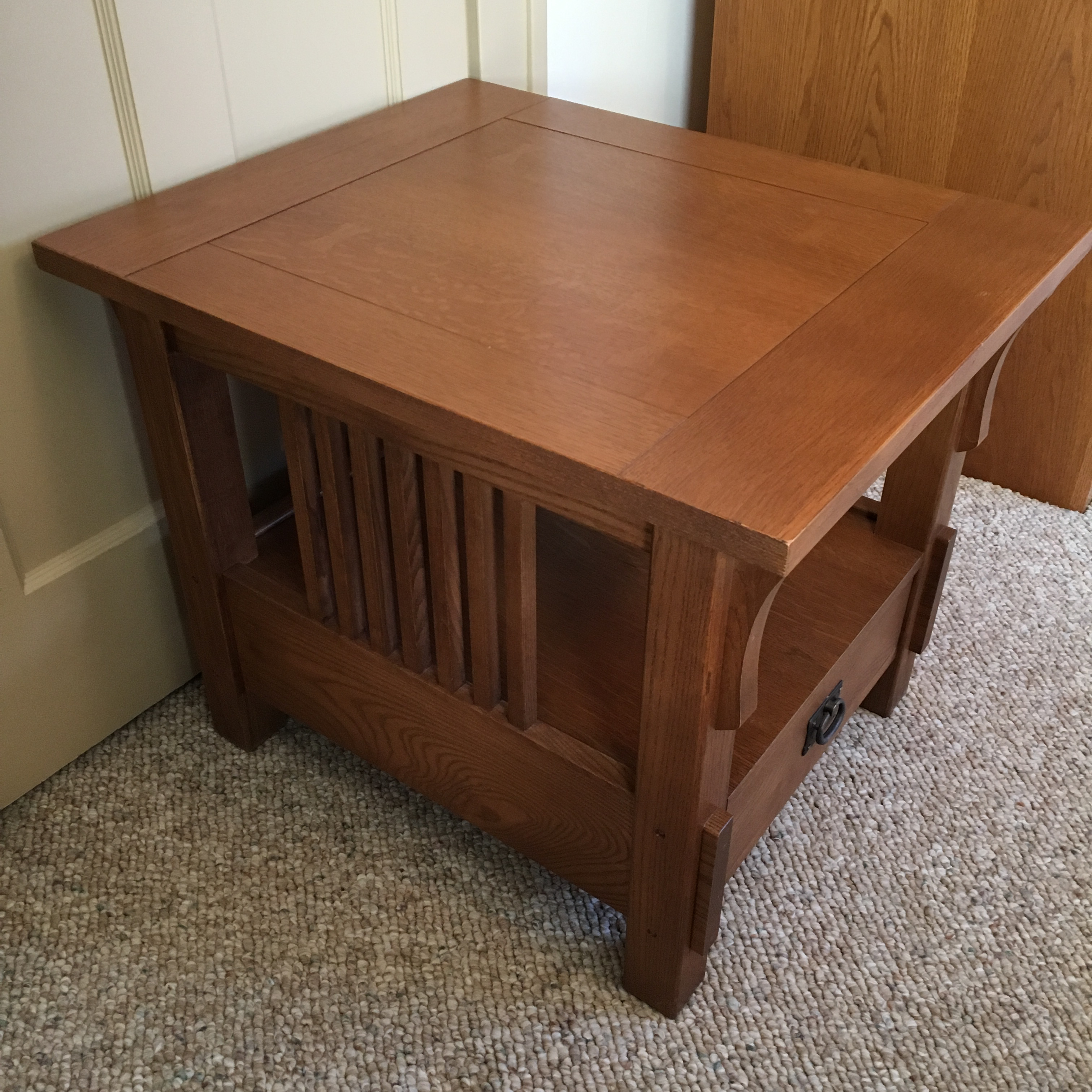 Bassett Furniture Mission Oak Style End Table