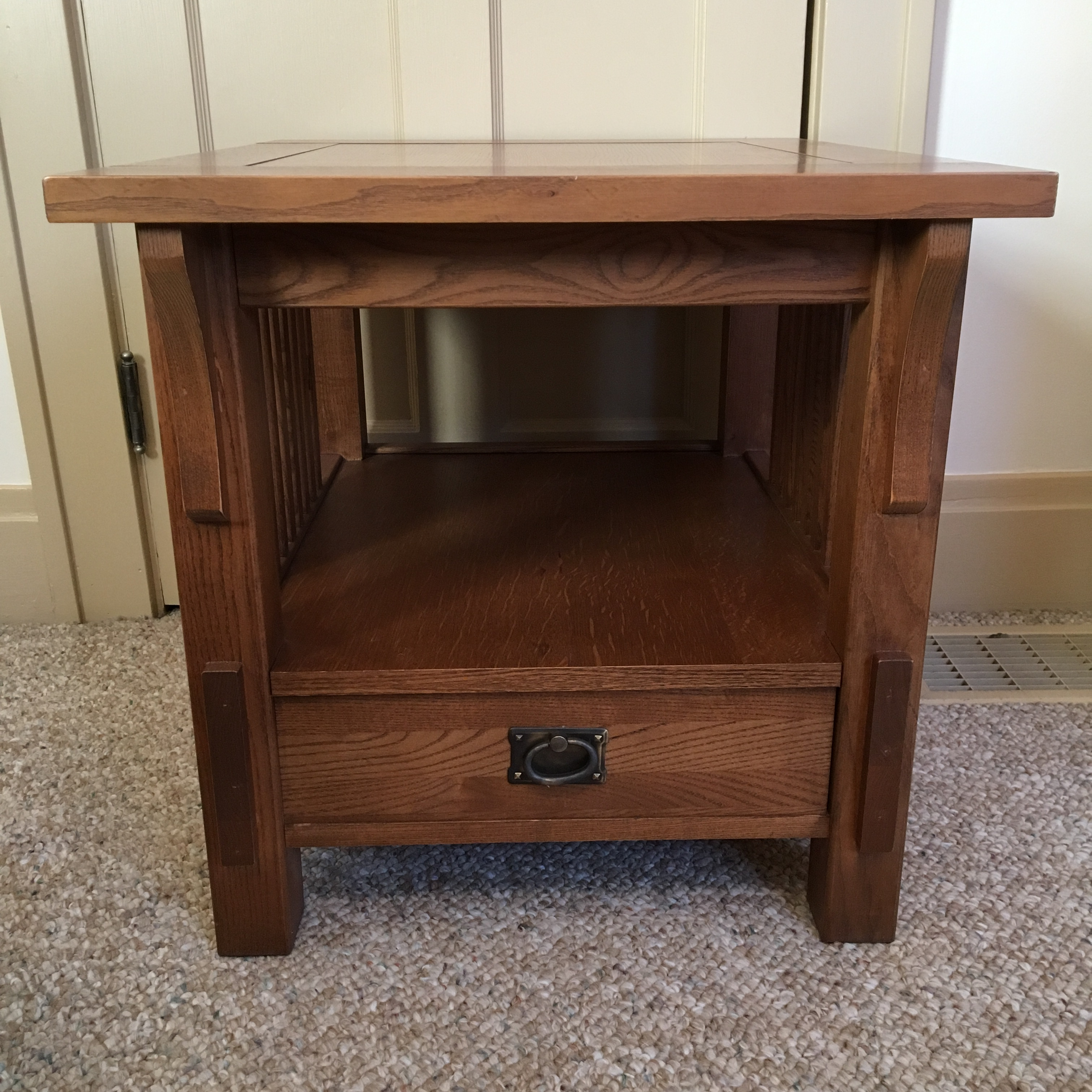 Bassett Furniture Mission Oak Style End Table