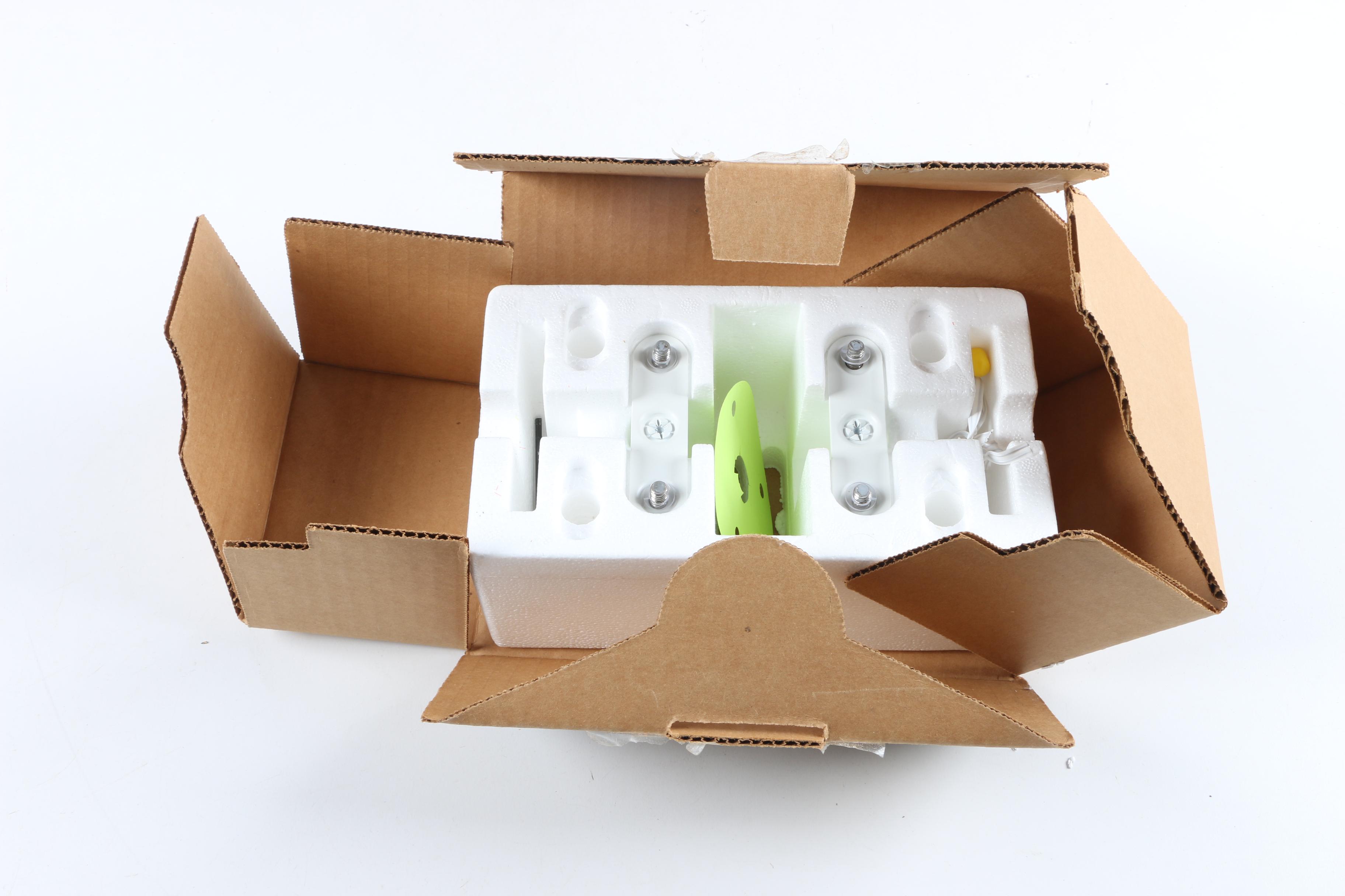 Vintage Bose 201 Series II Direct/Reflecting Speakers with Mounts