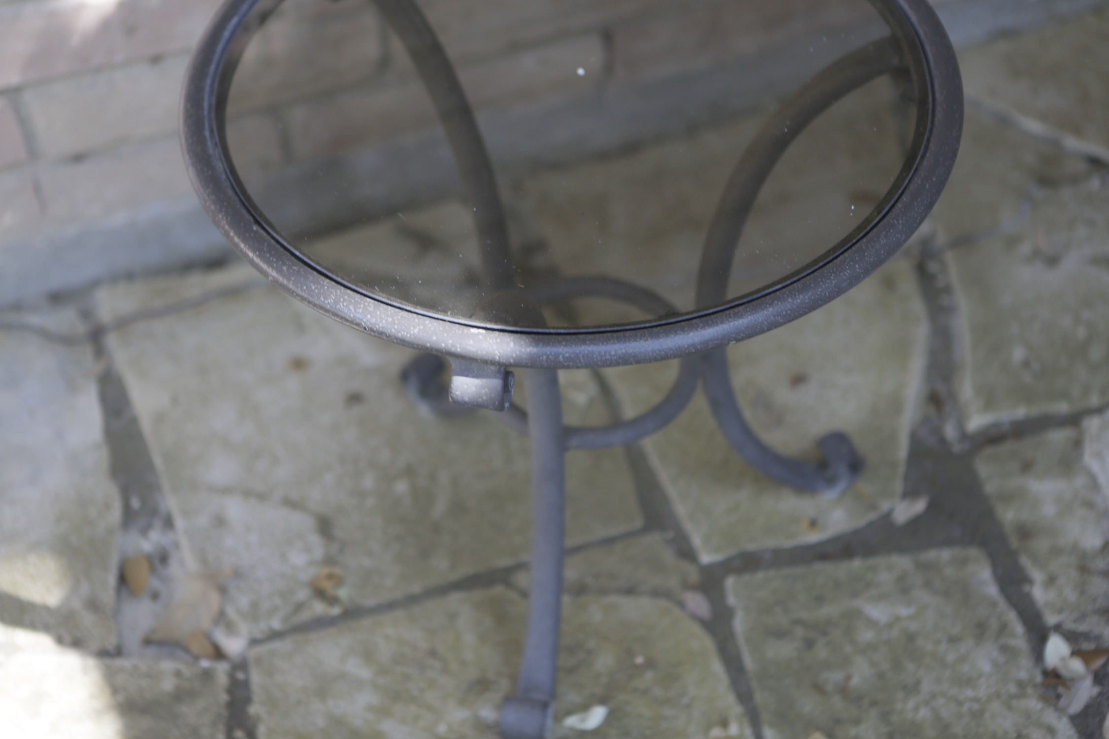 Brown Jordan Glass Top Patio Side Table