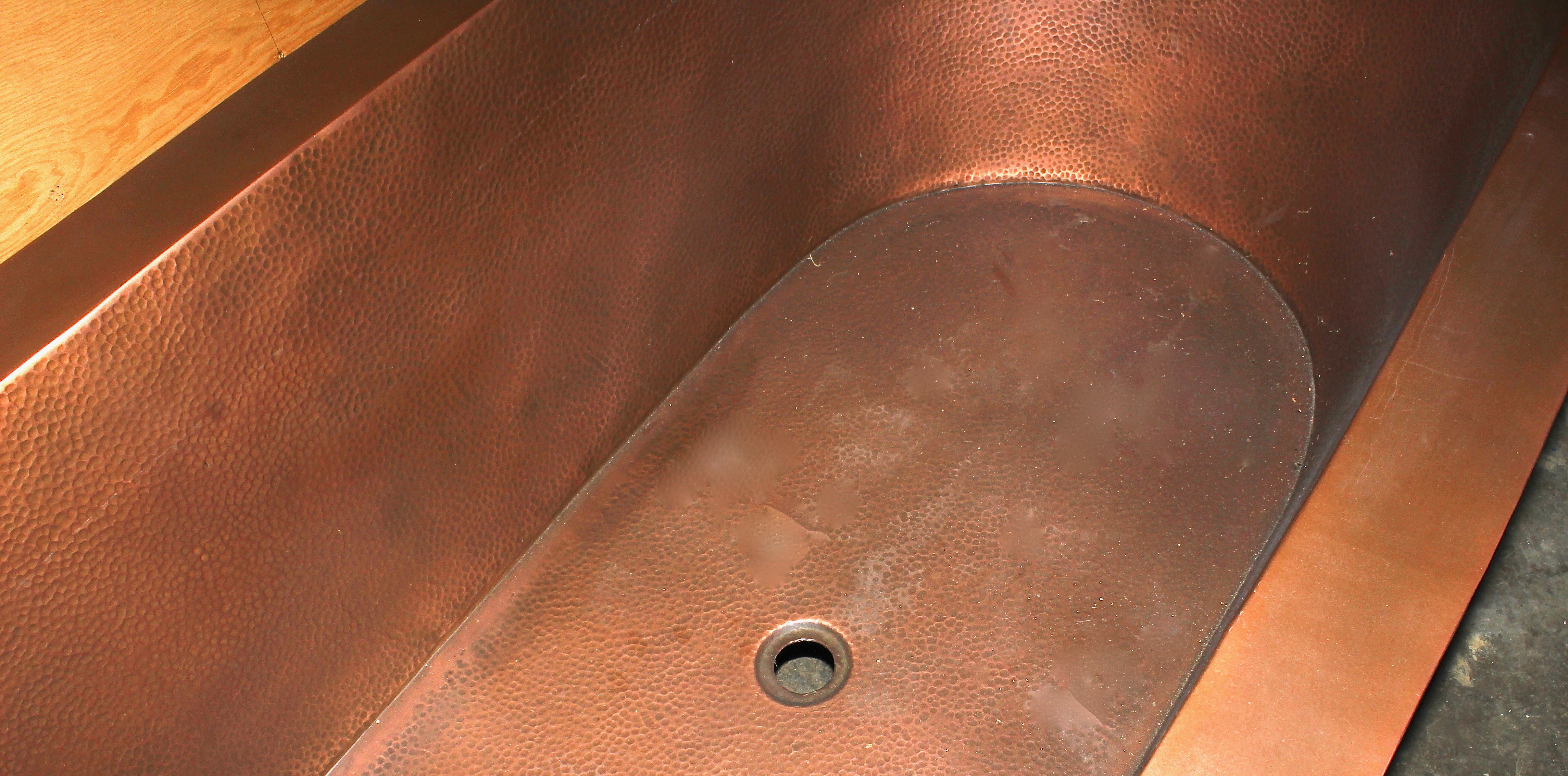 Hand Crafted Hammered Copper Soaking Tub