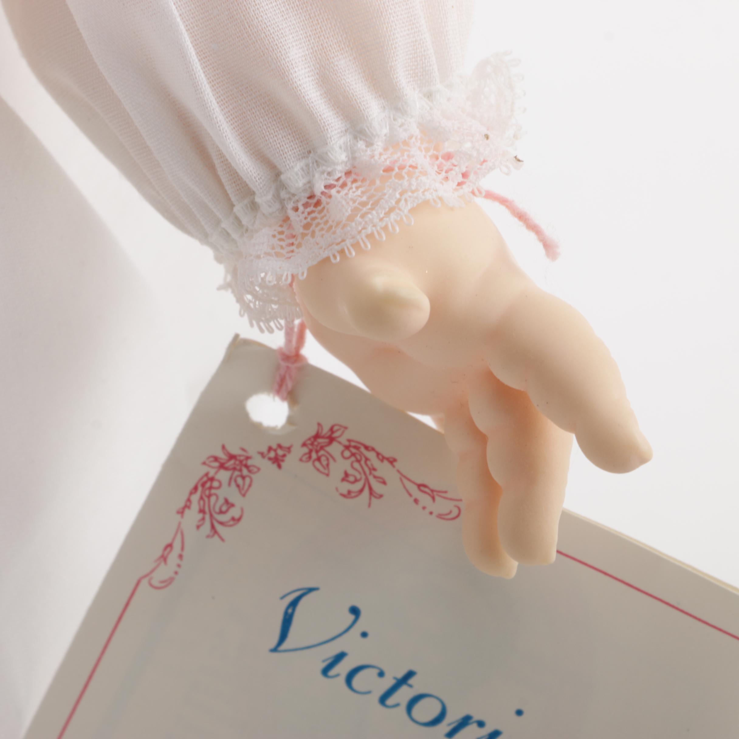 Vintage Madame Alexander "Victoria" Baby Doll