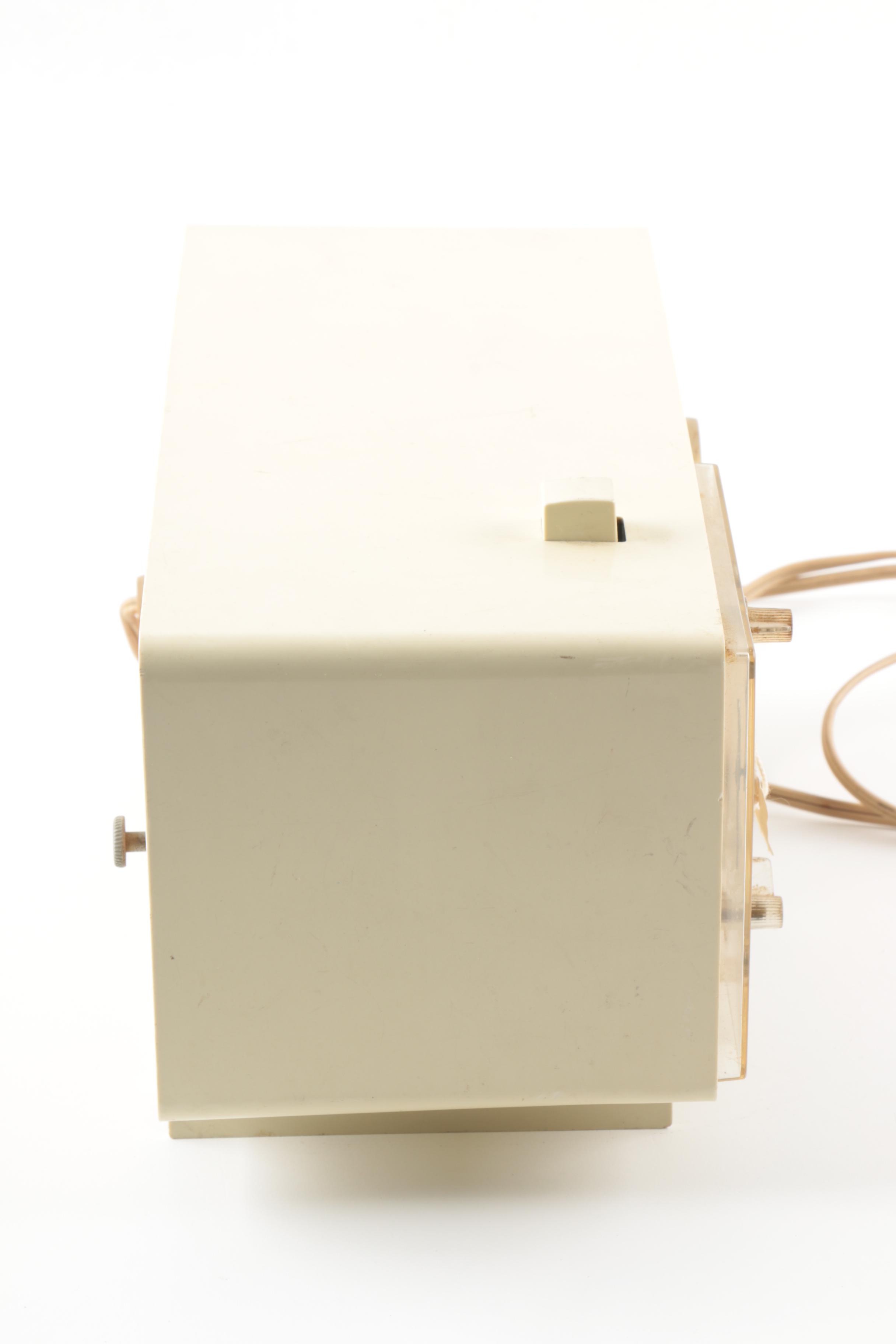 Mid Century Modern General Electric Clock Radio