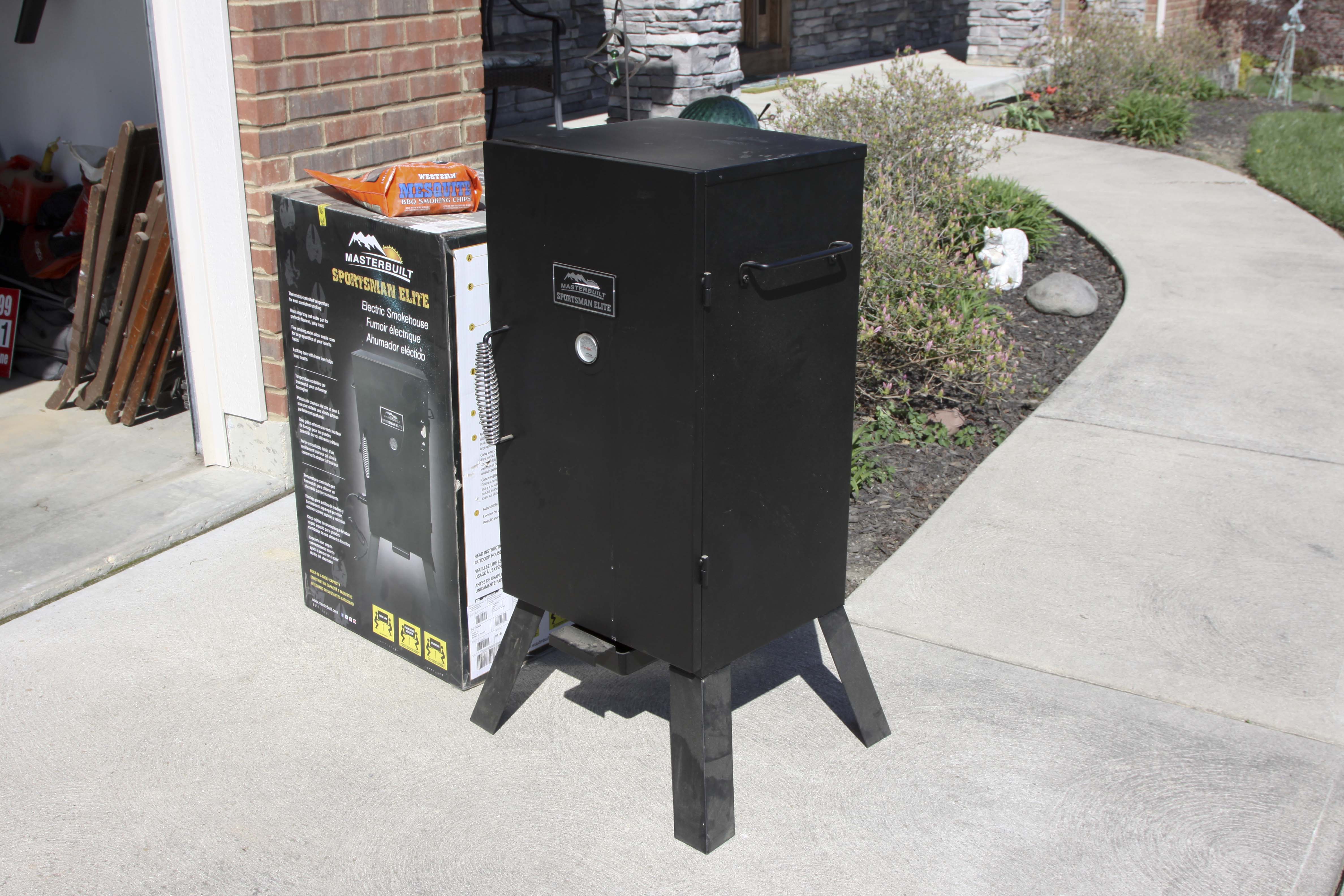 MasterBuilt Elite Smokehouse