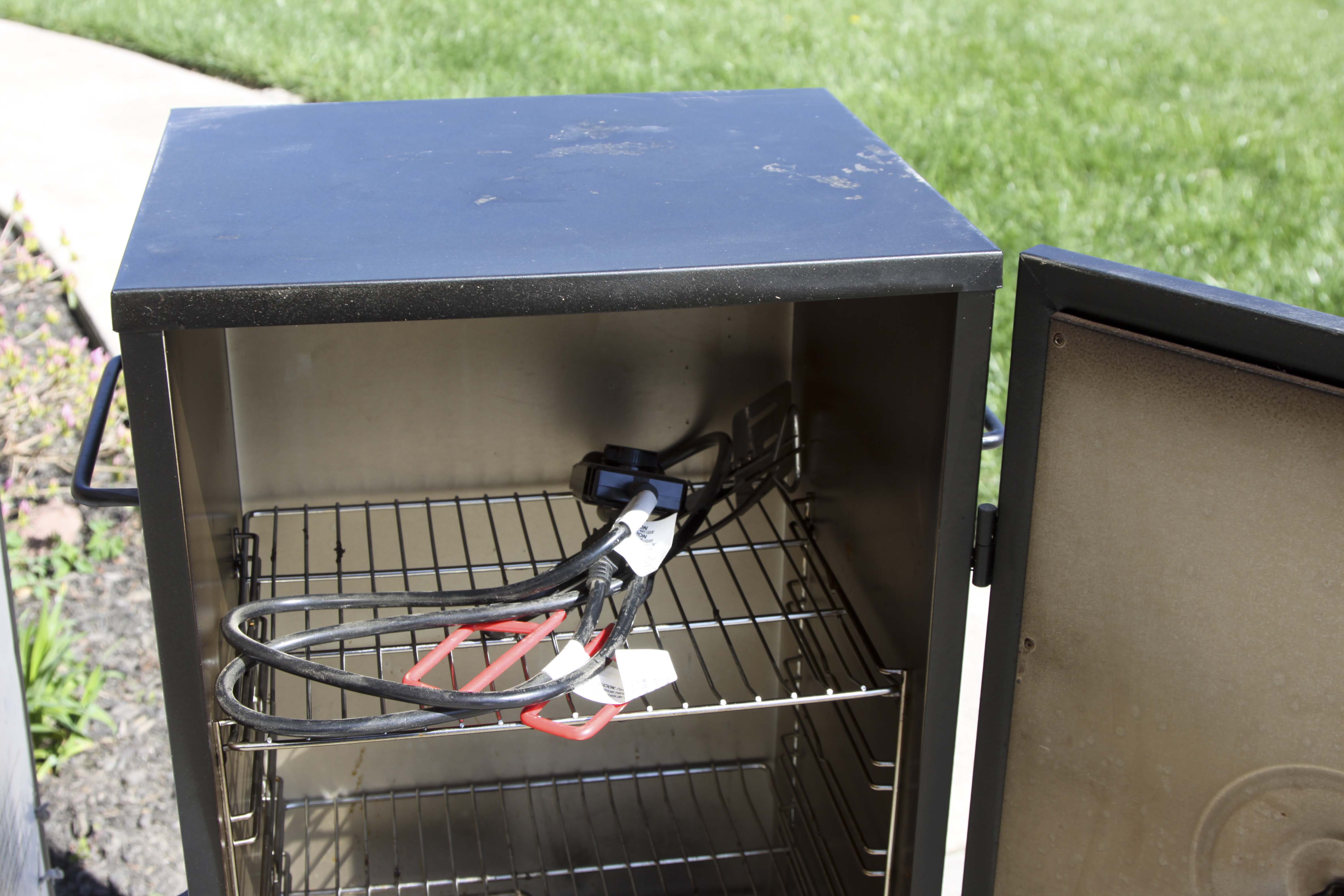 MasterBuilt Elite Smokehouse