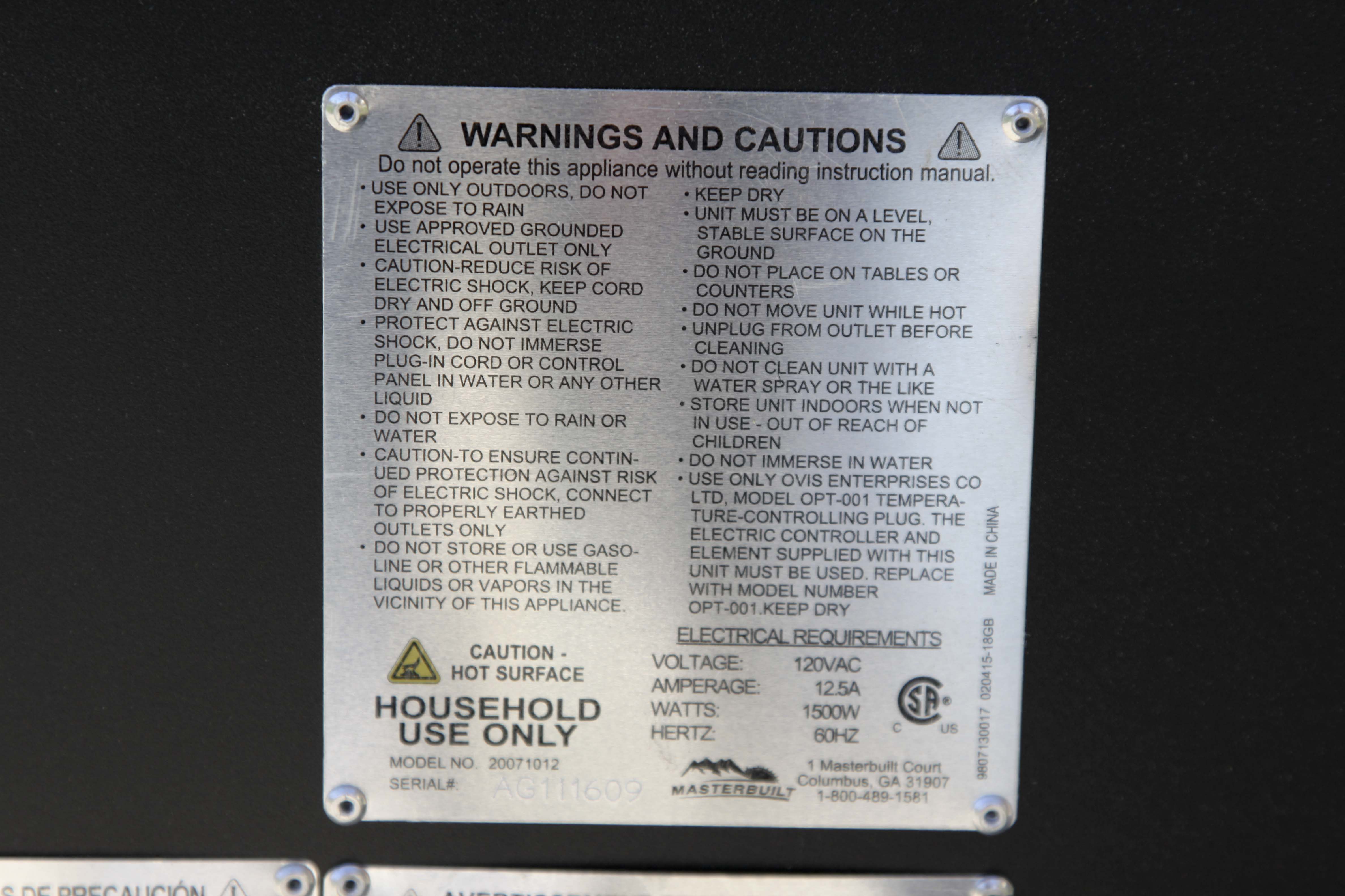 MasterBuilt Elite Smokehouse