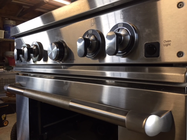 Jenn-Air Professional Series Four Burner Gas Range