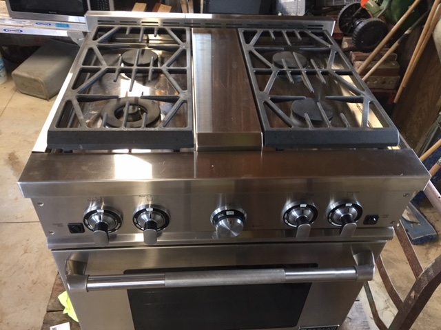 Jenn-Air Professional Series Four Burner Gas Range