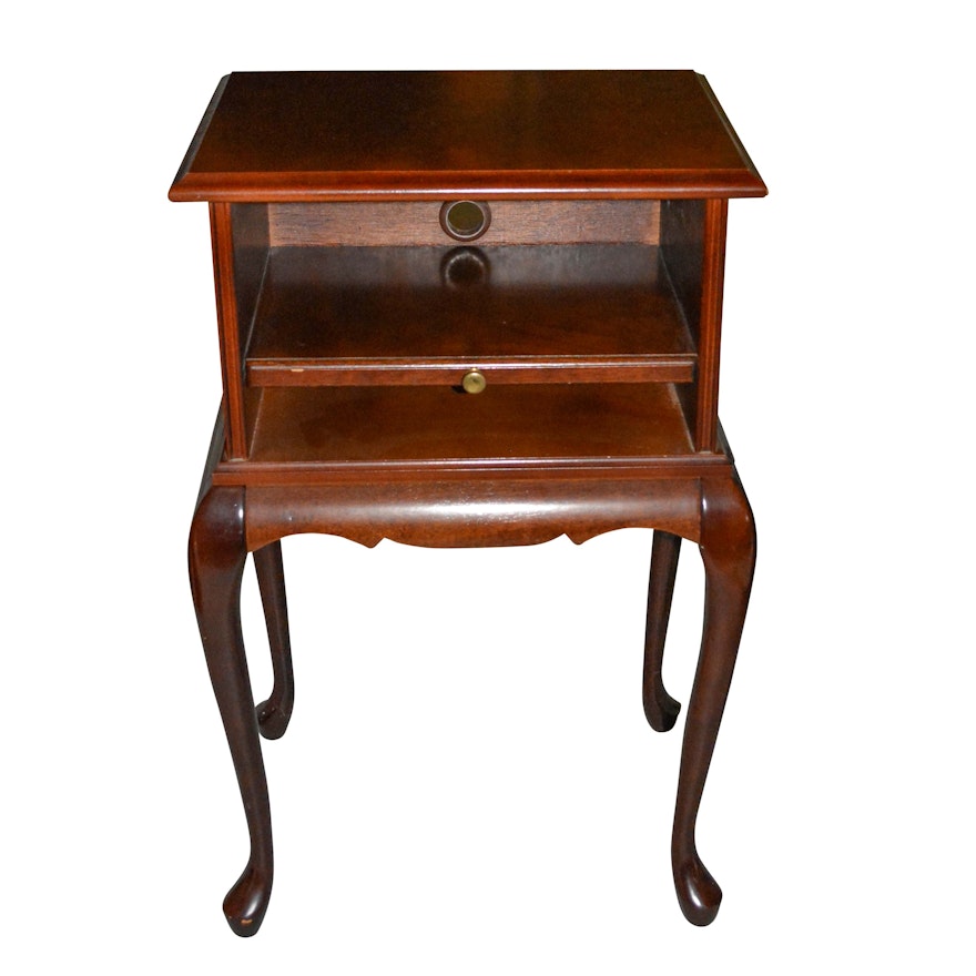 Queen Anne Style Side Table by Bombay