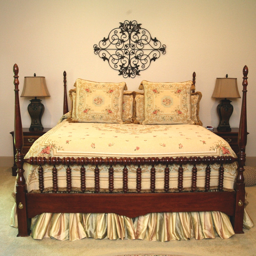 Vintage Federal Style Cherry King Size Four Poster Bed Frame